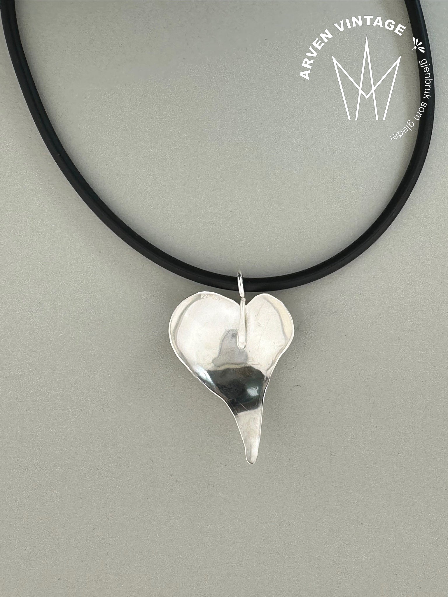 Vintage silver heart jewelry with black string