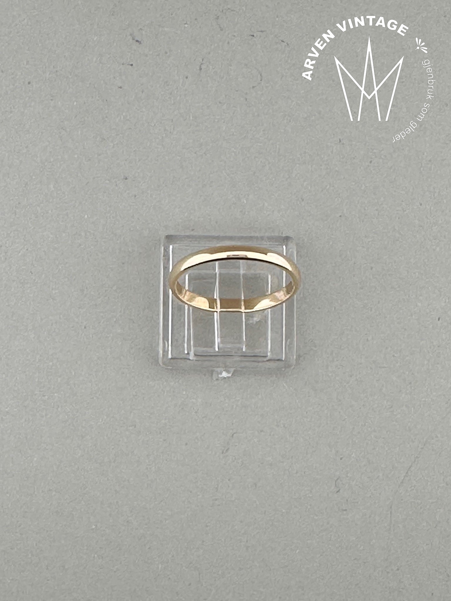 Vintage smooth ring yellow gold size 55