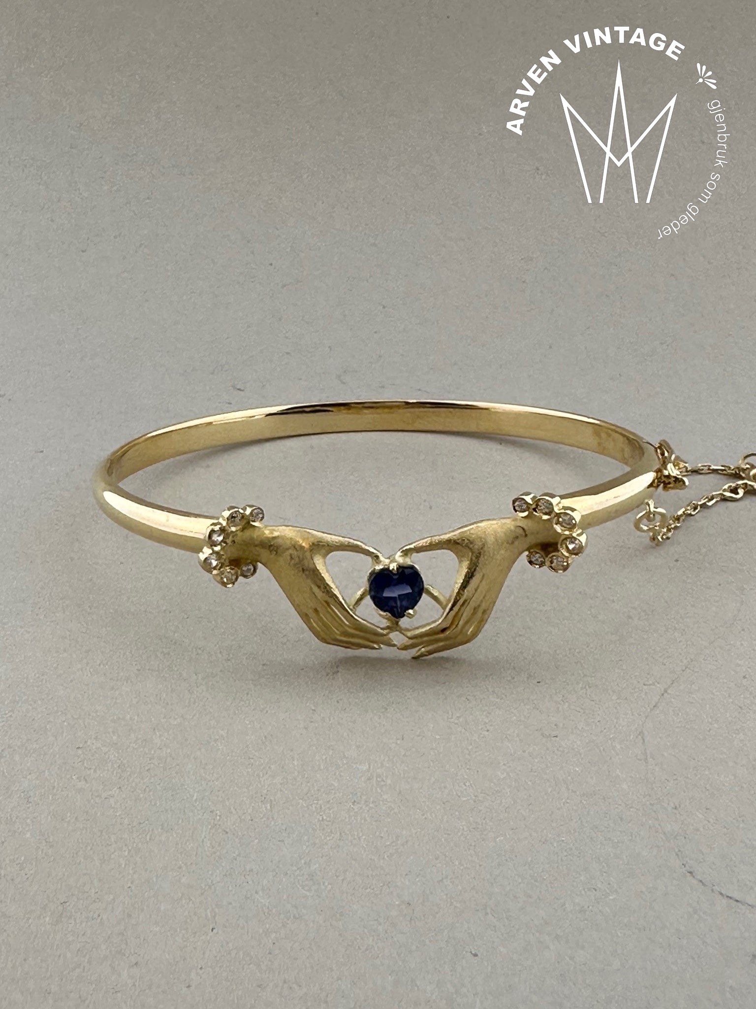 Vintage bracelet yellow gold with blue stone