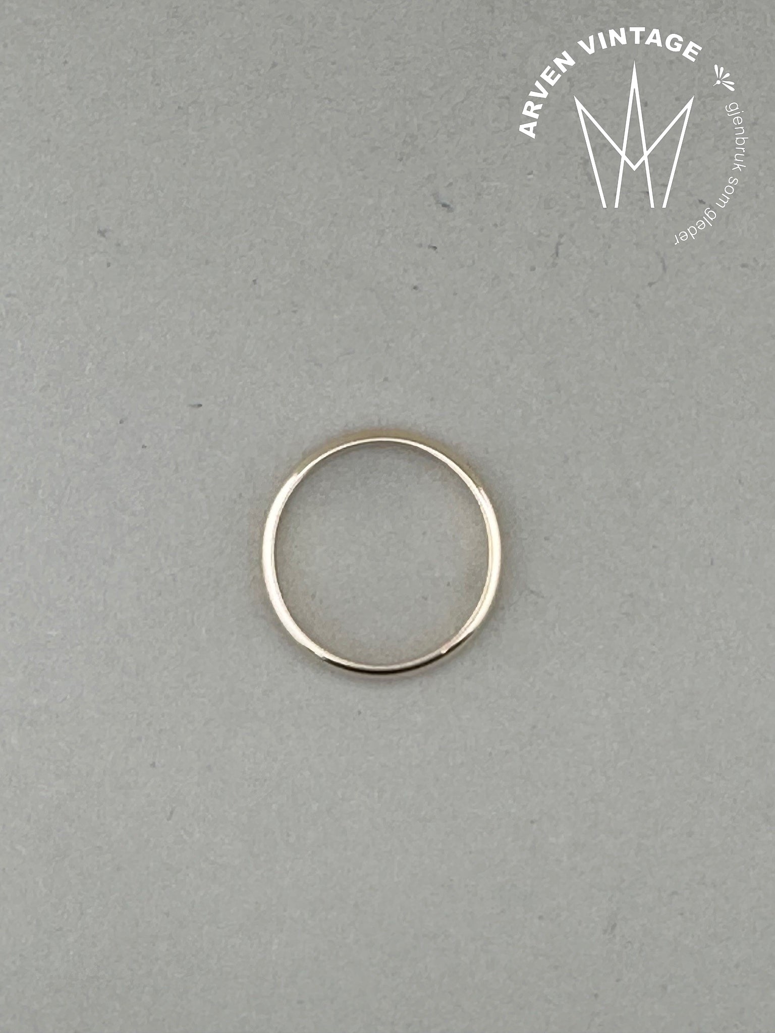 Vintage smooth ring yellow gold size 61