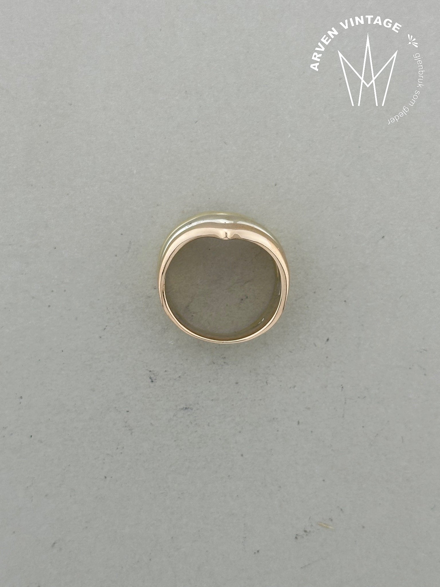 Vintage ring 18K gult, hvitt, roségull str 55