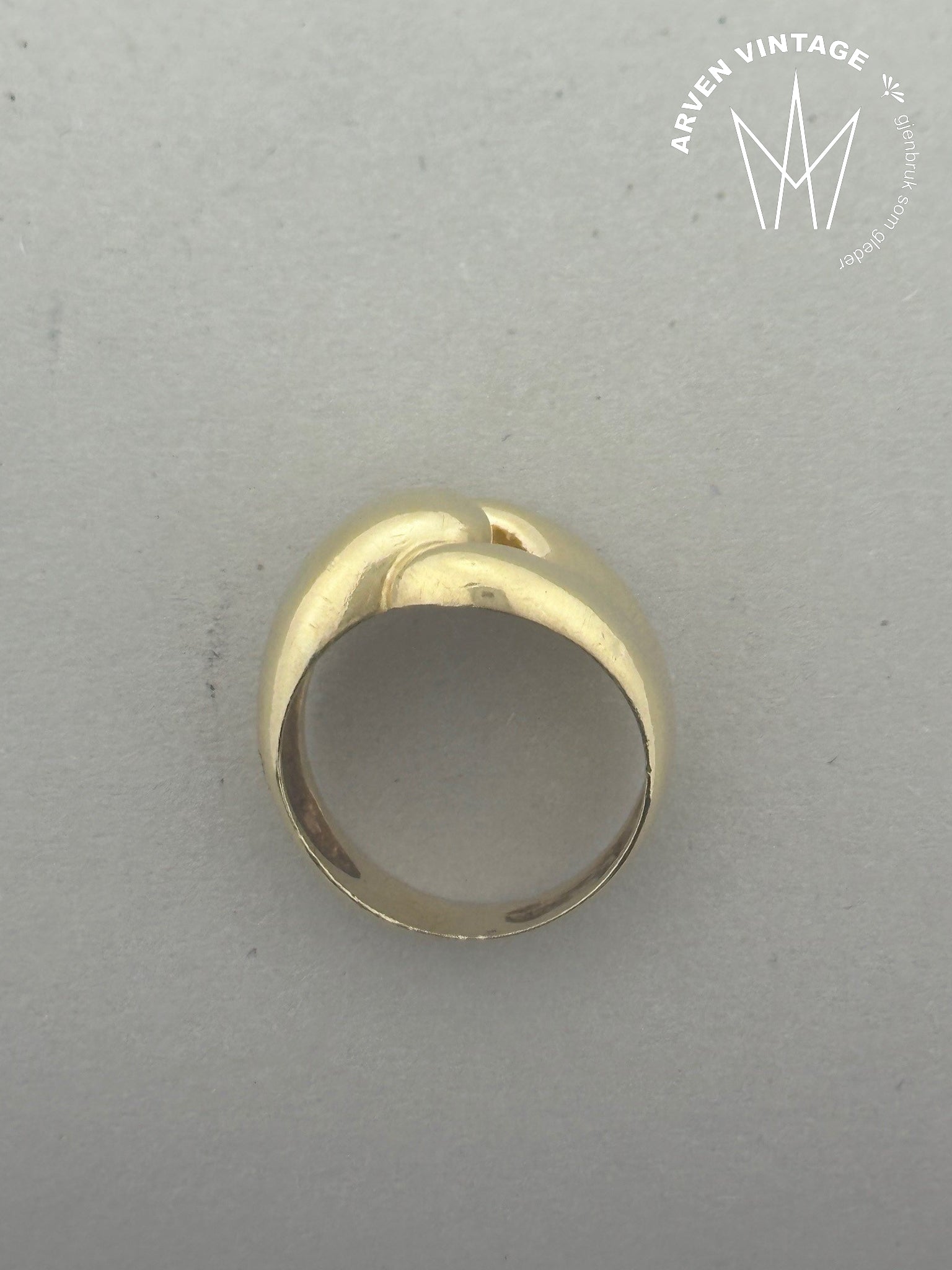 Vintage 18K gullring str 53