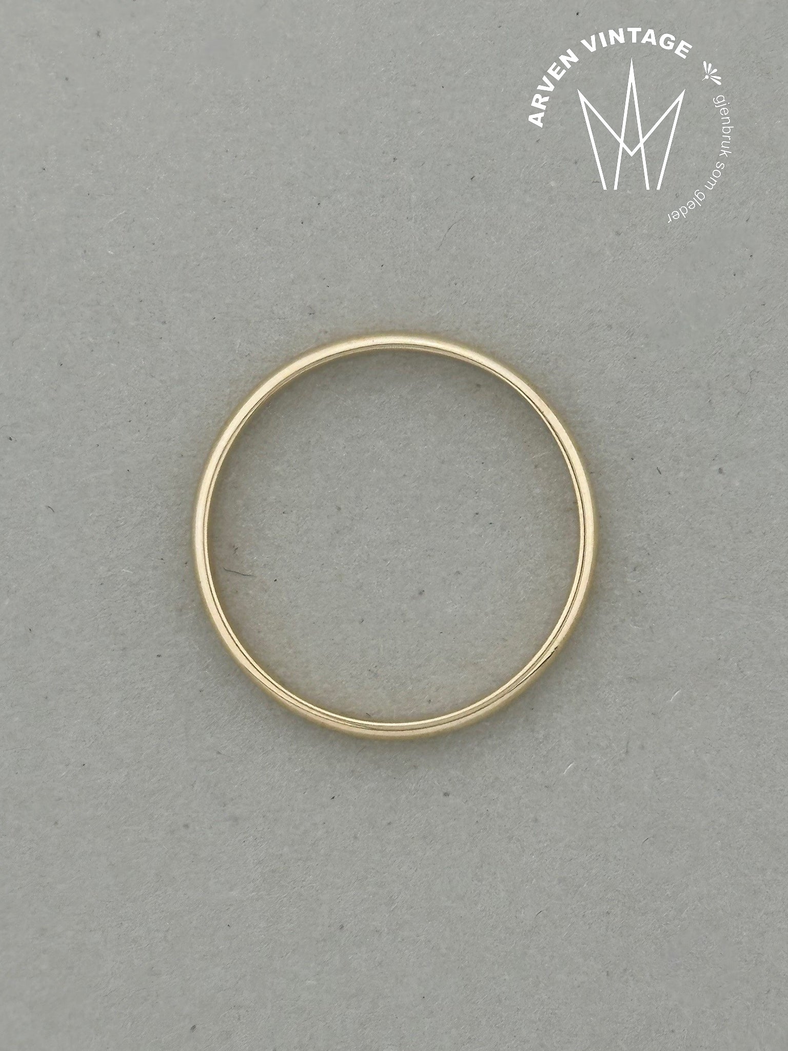 Vintage glatt gullring str 66