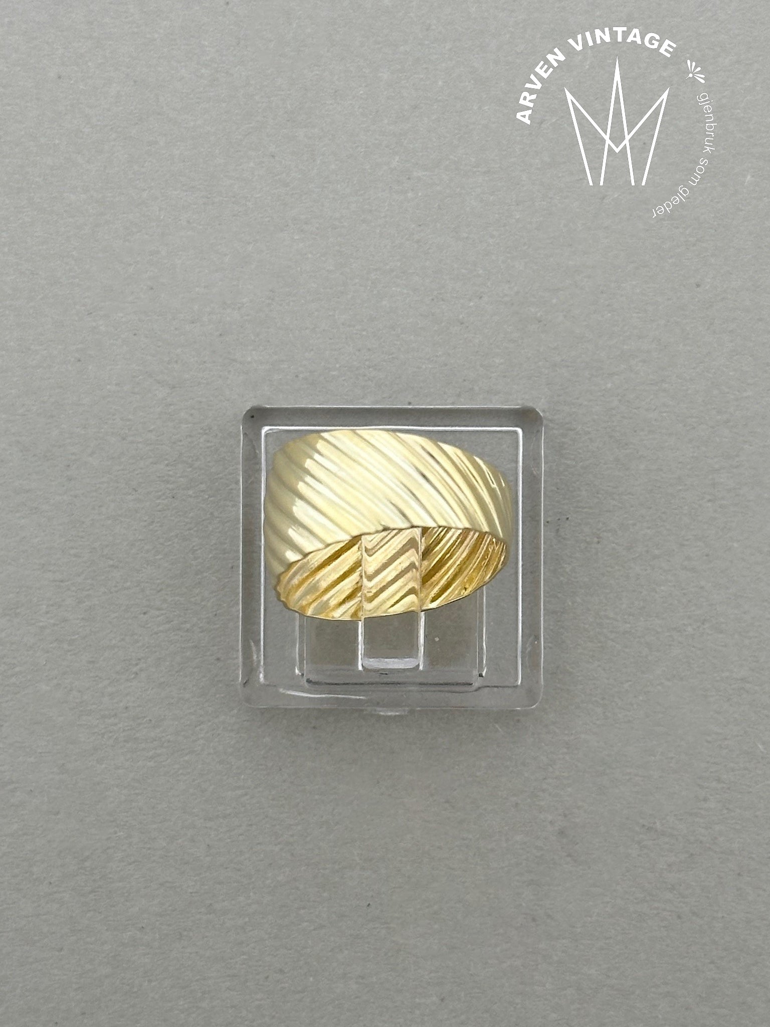 Vintage ring gult gull str 47