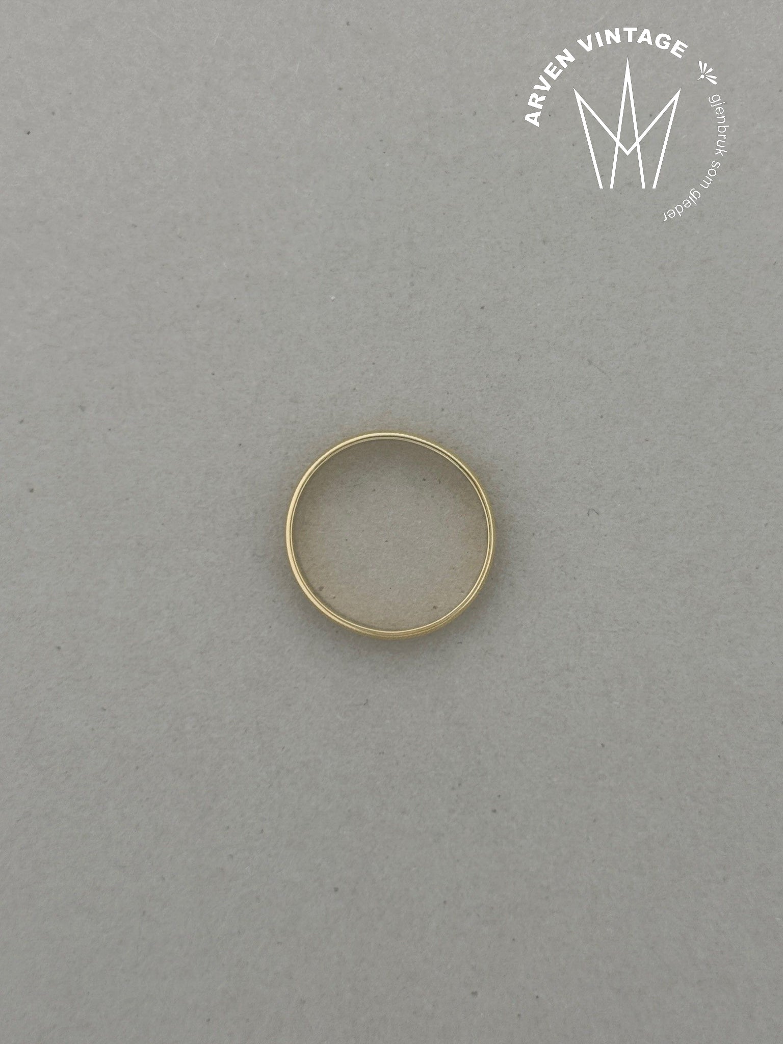 Vintage gullring hvit og gull 18K