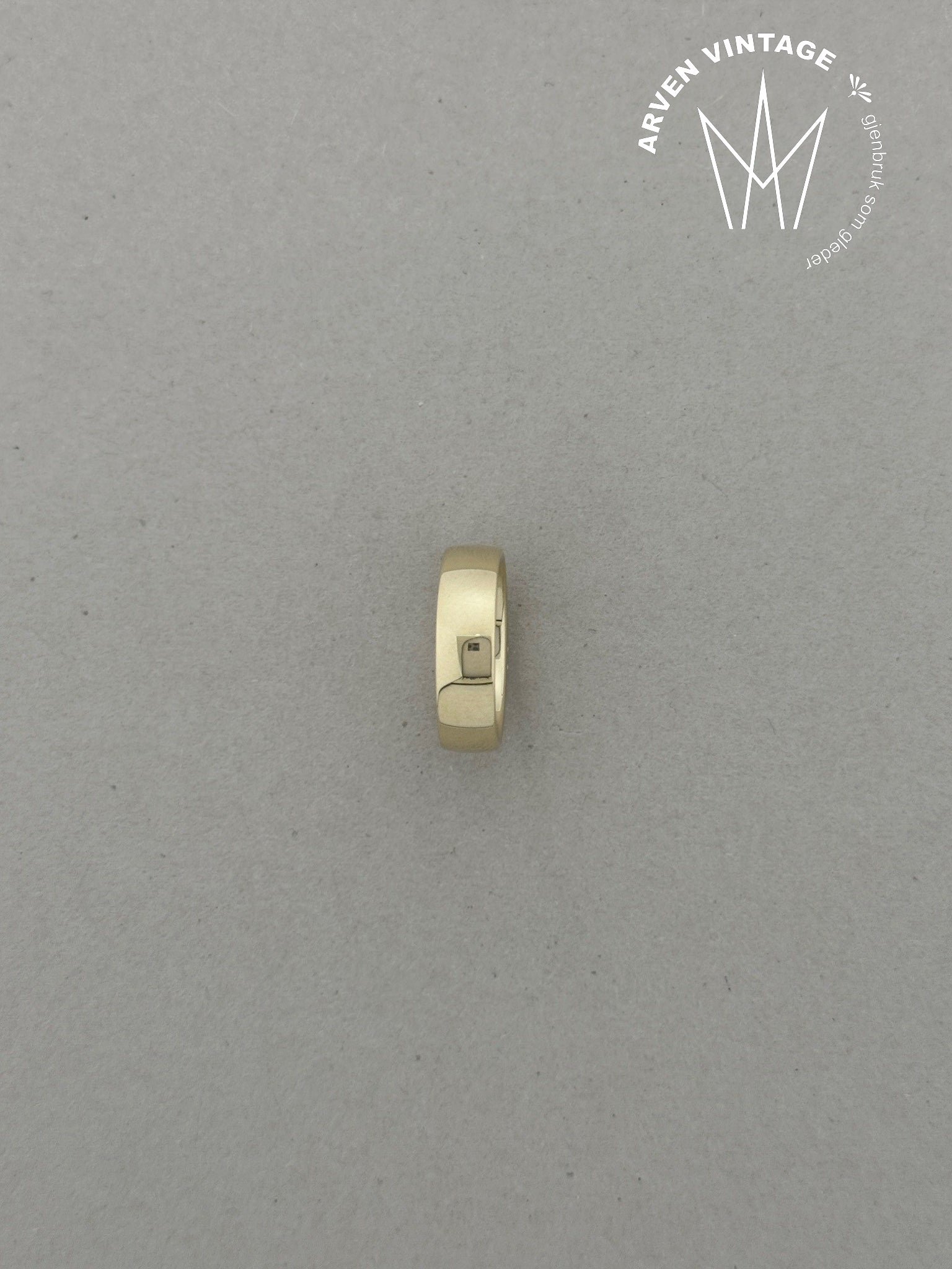 Vintage ring yellow gold size 48