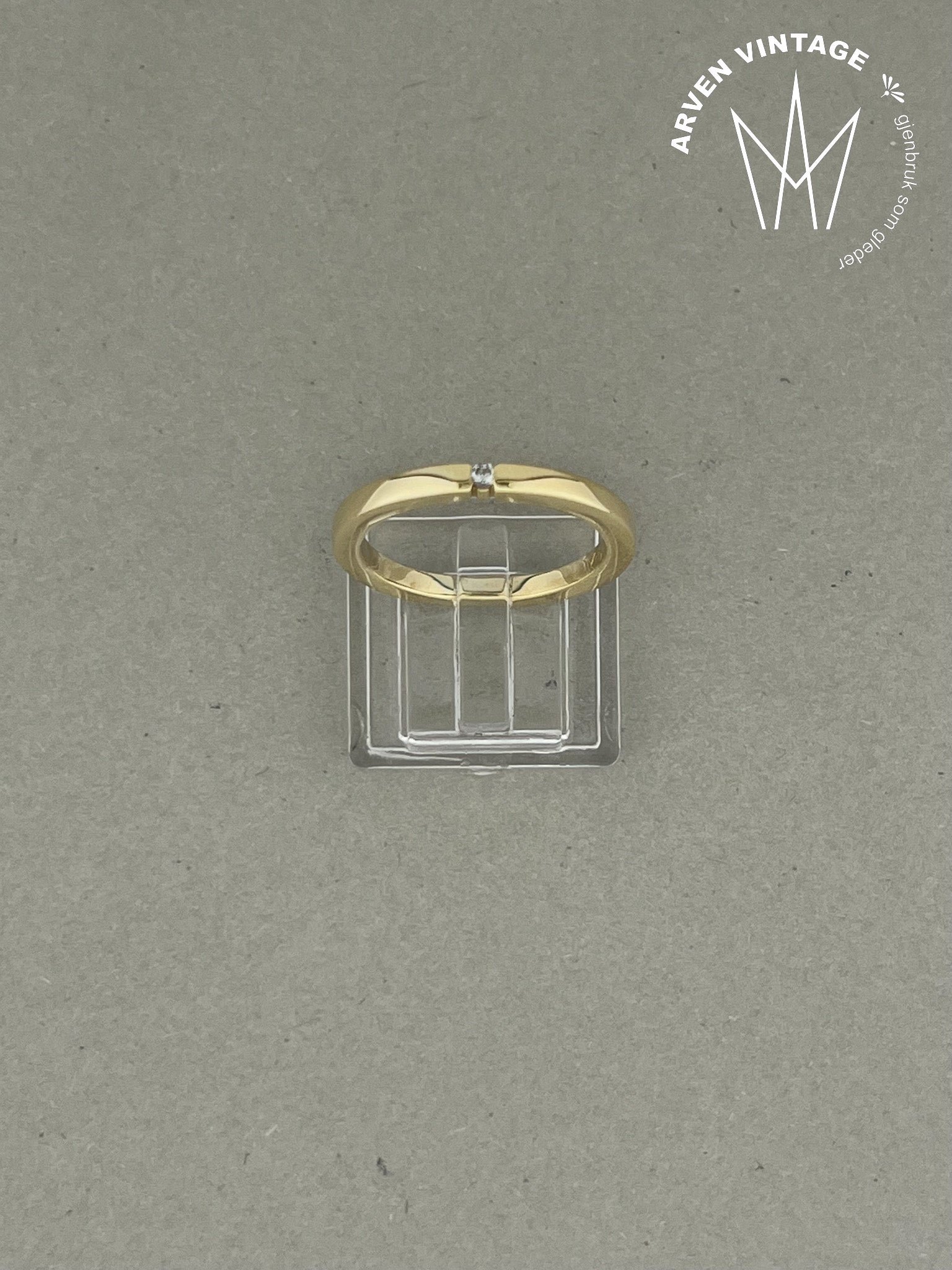Vintage diamantring gult gull str 57