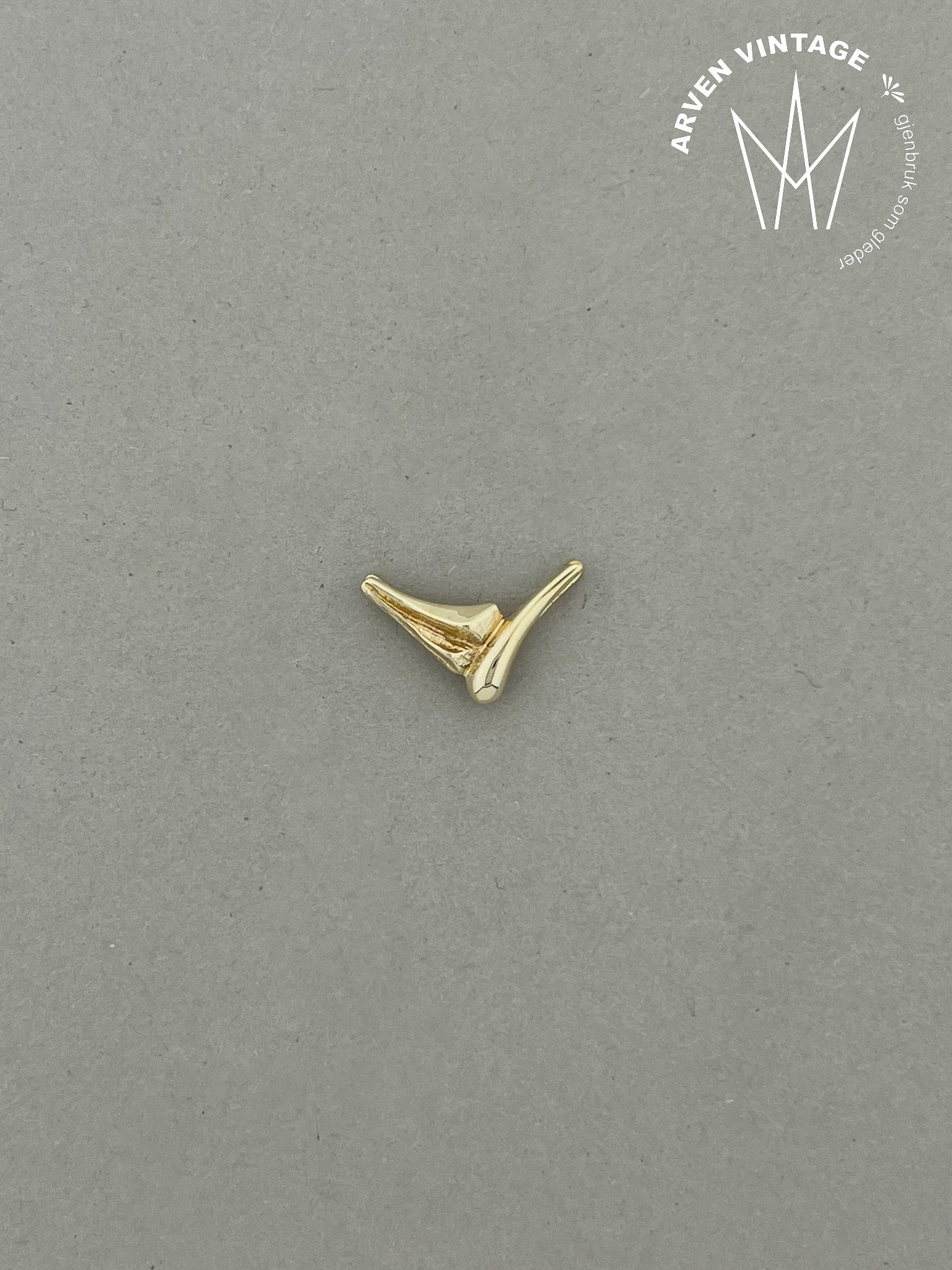 Vintage pendant yellow gold