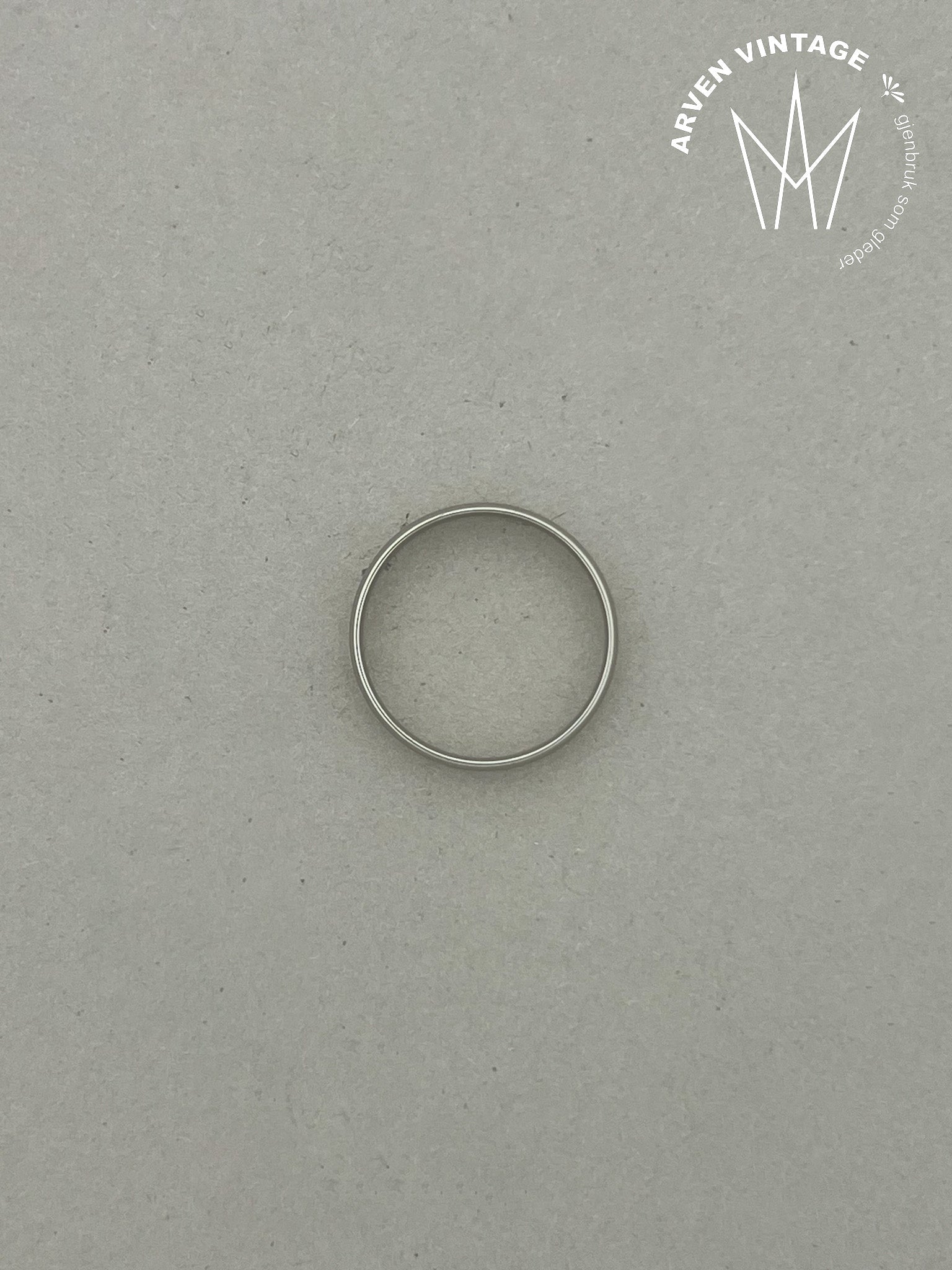 Vintage ring hvitt gull str 62
