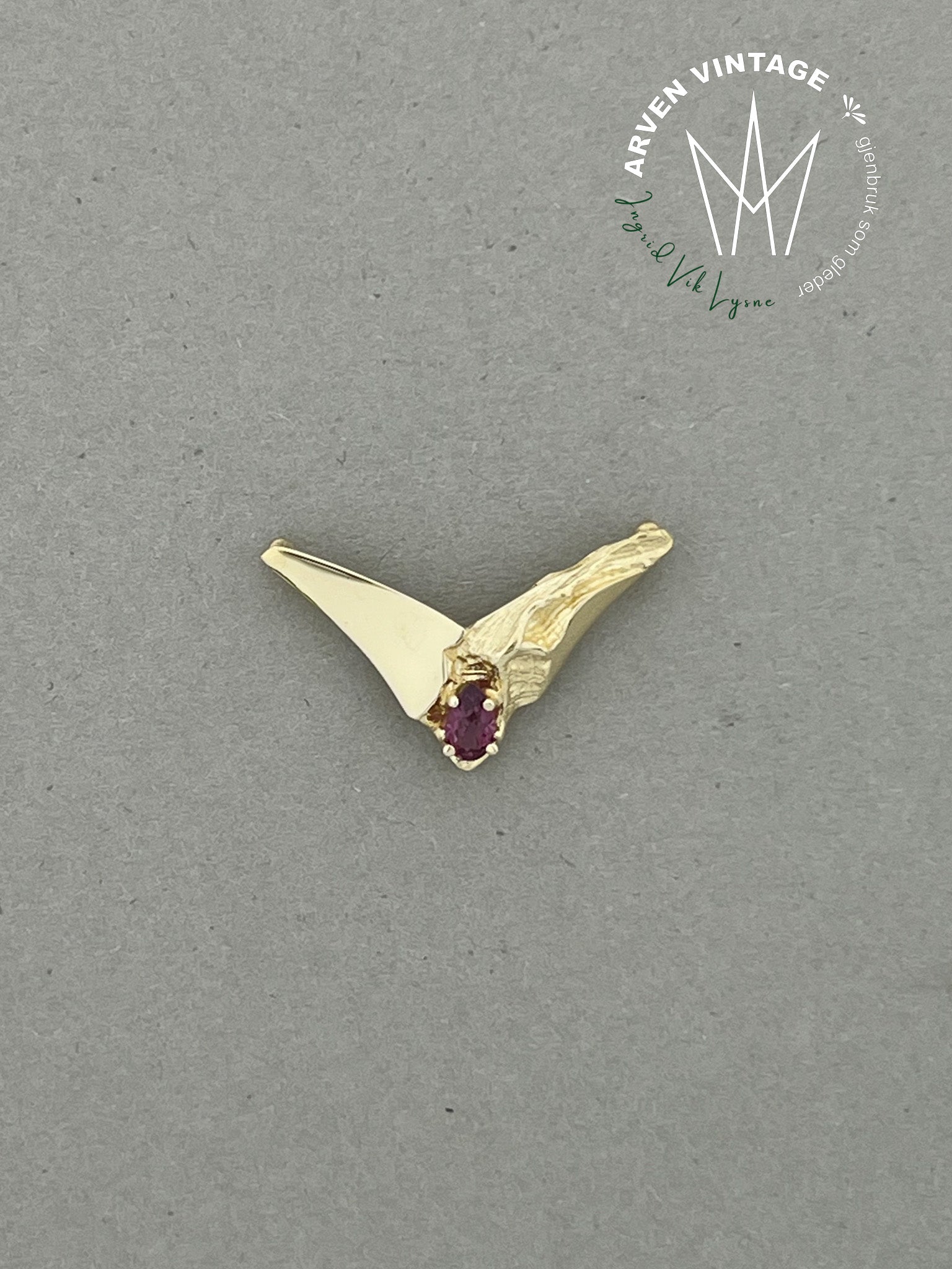 Vintage anheng gult gull