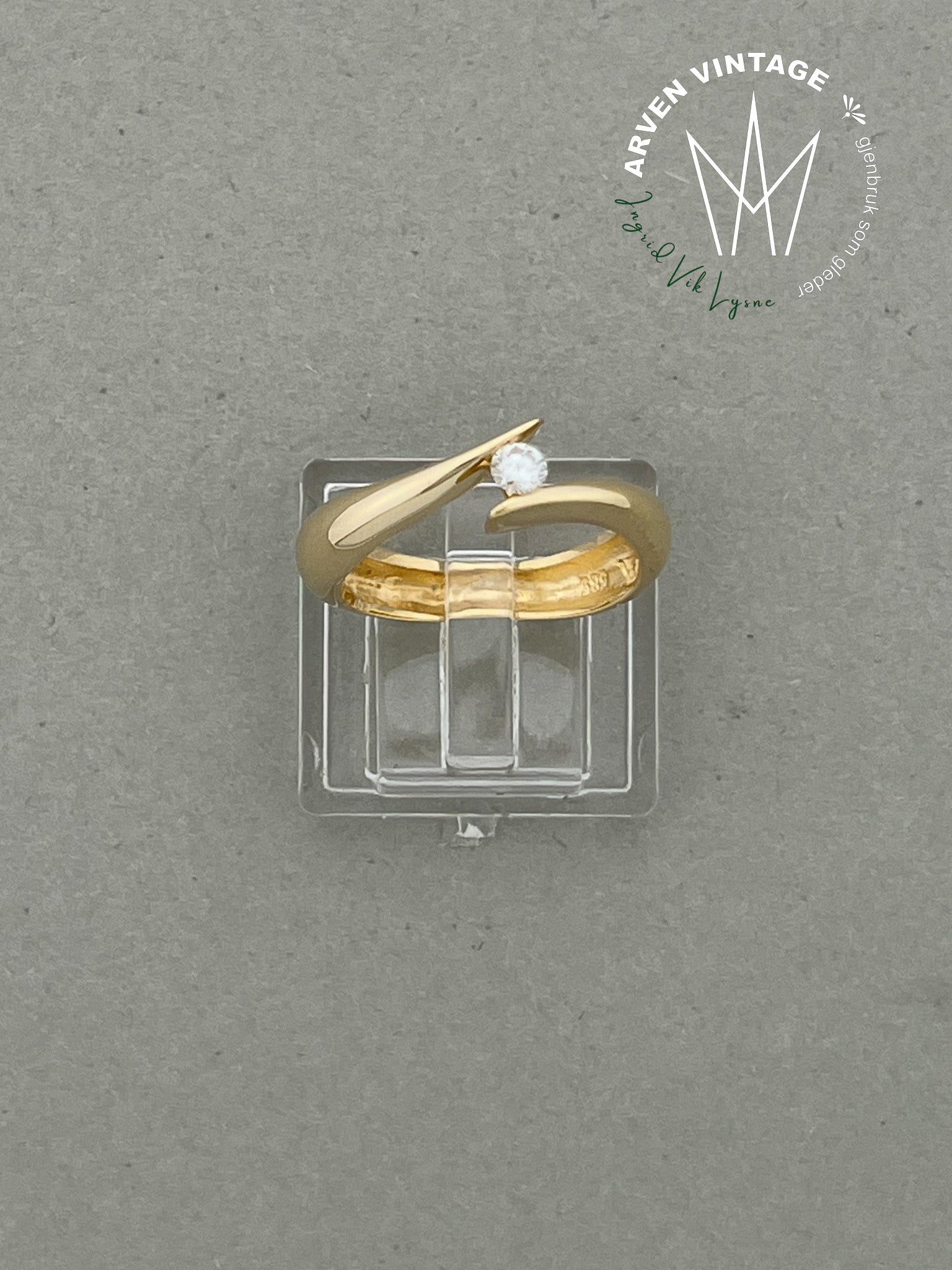 Vintage diamantring gult gull str 53