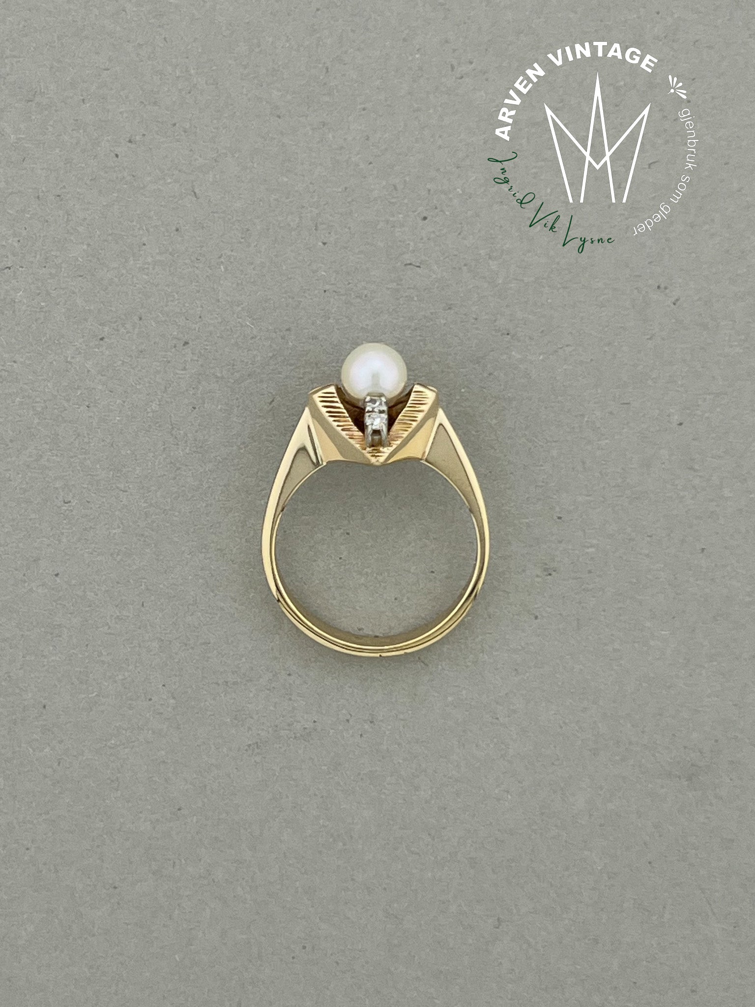 Vintage diamantring gult gull