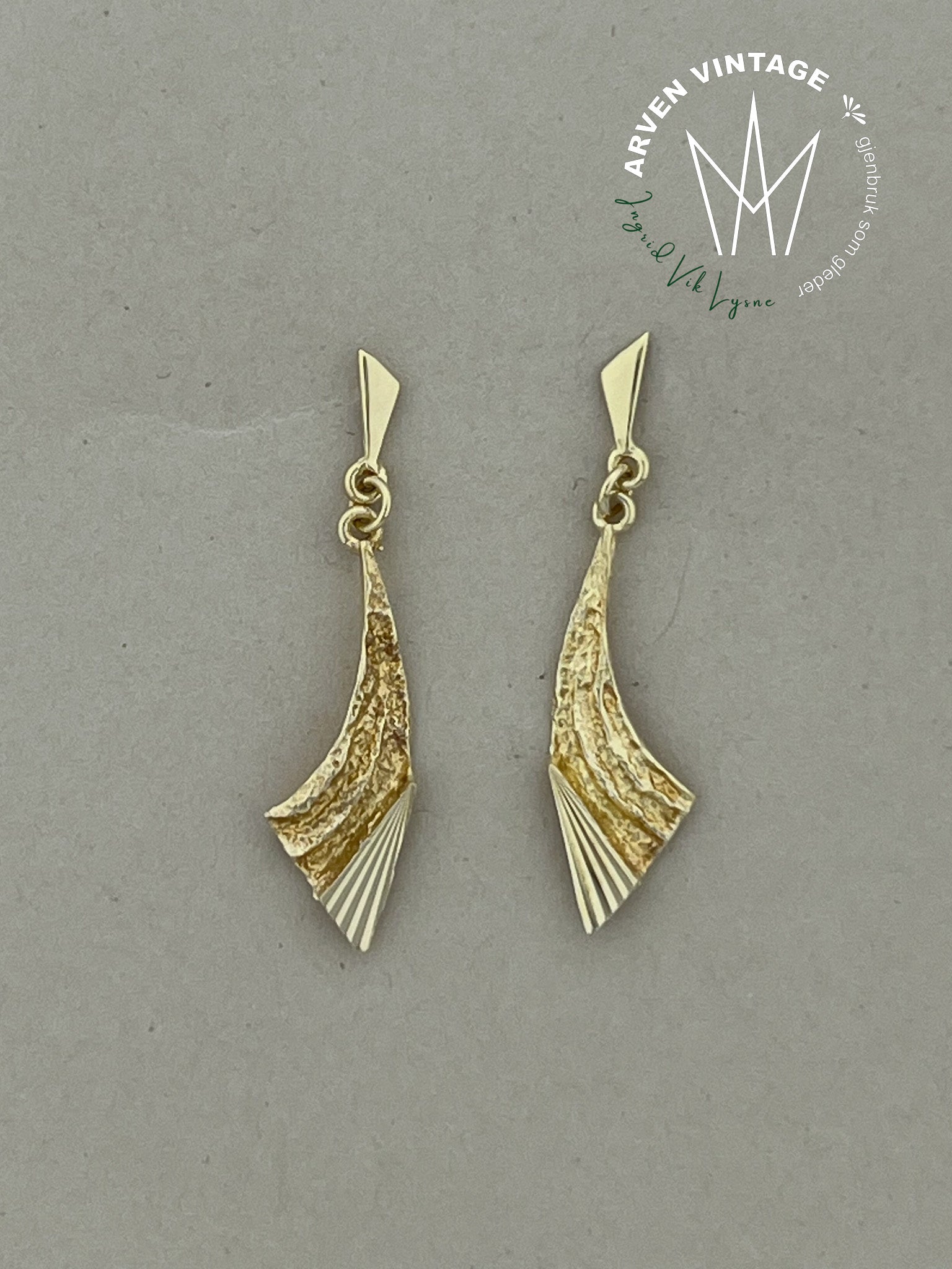 Vintage ørepynt gult gull