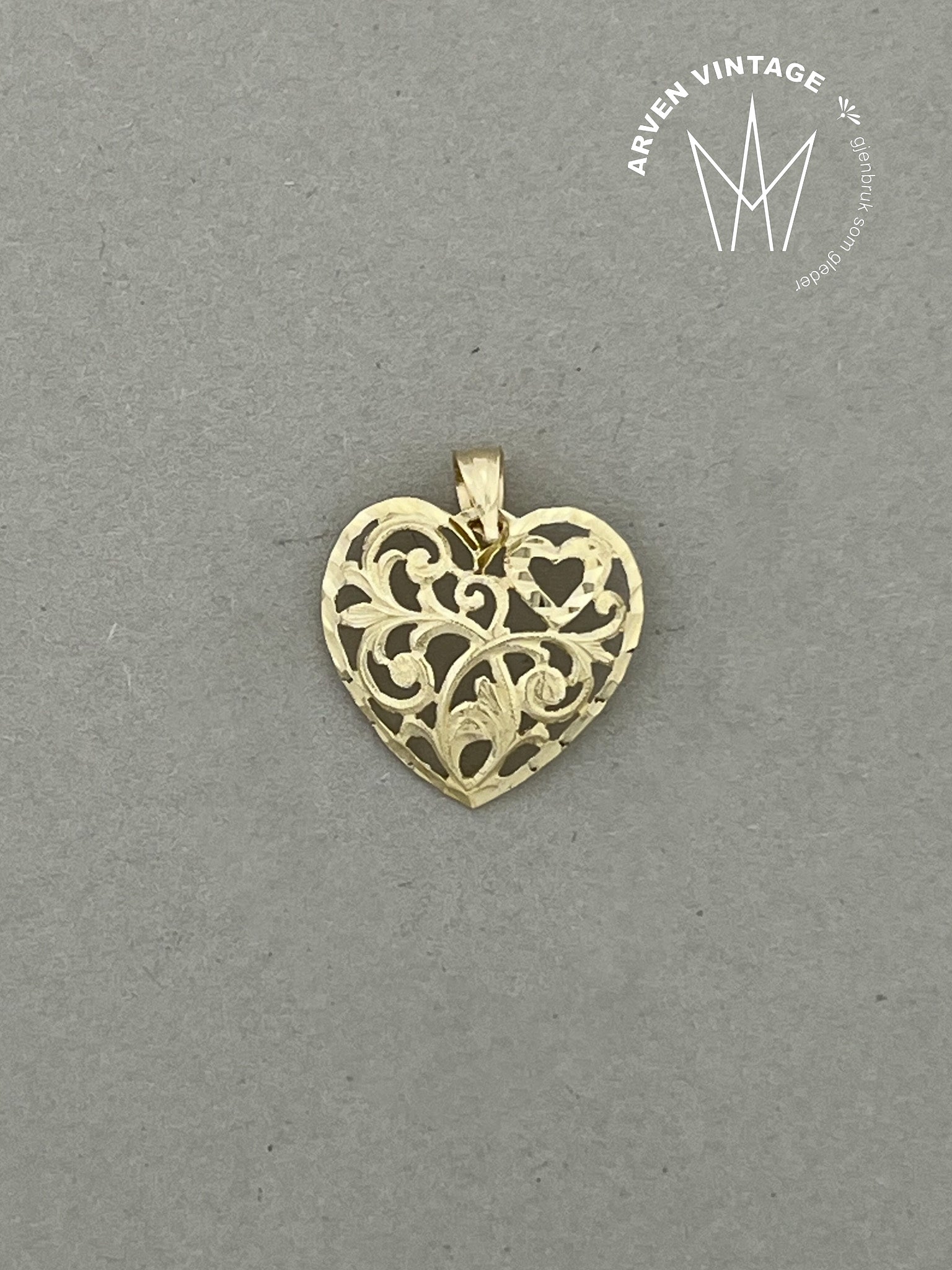 Vintage hjerteanheng gult gull