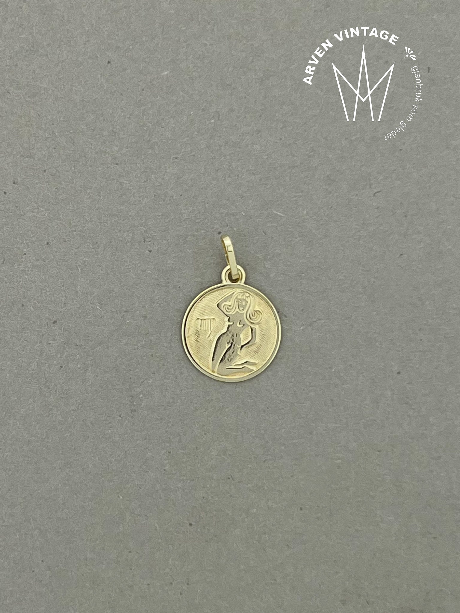 Vintage anheng gult gull