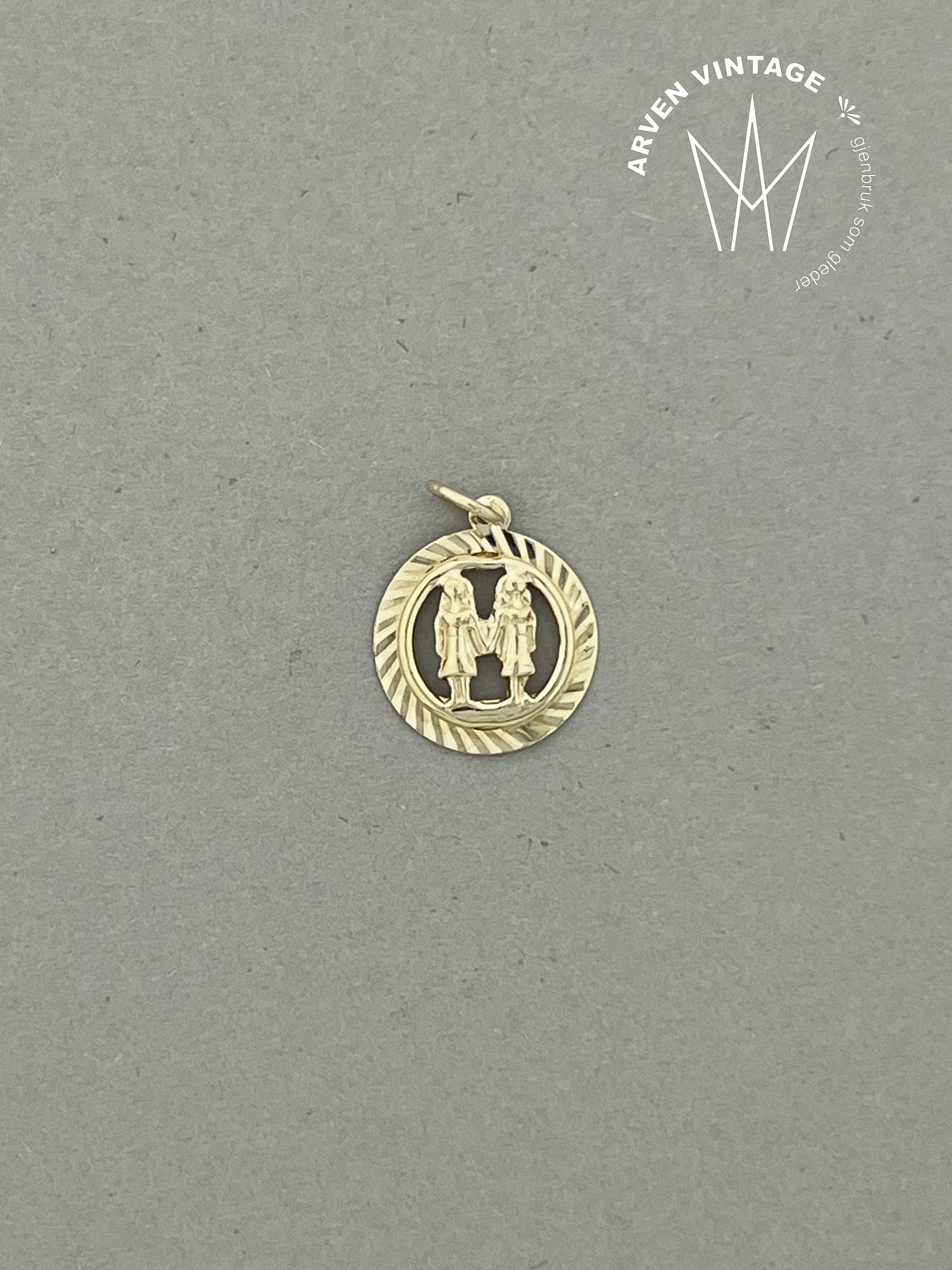 Vintage anheng gult gull