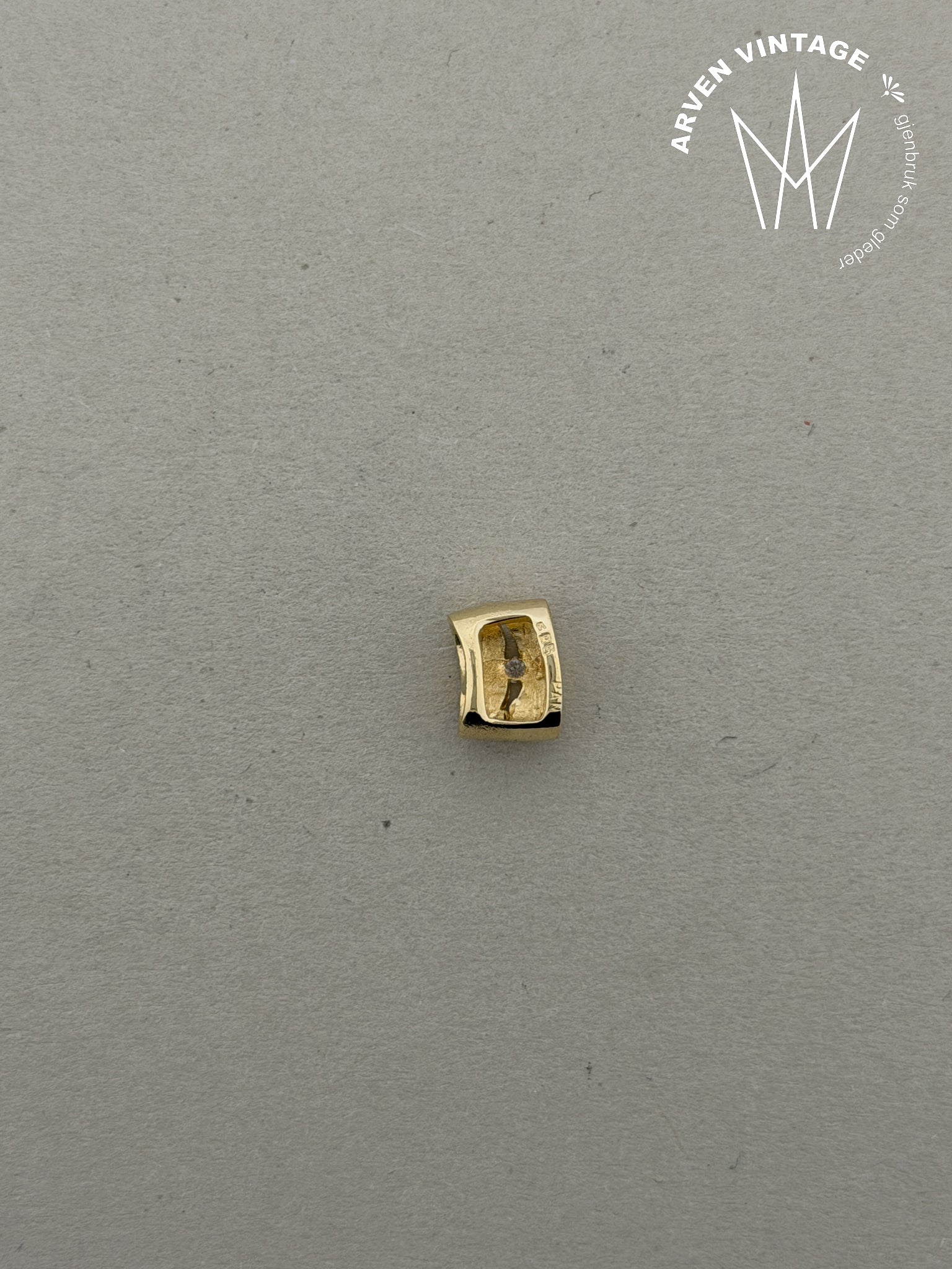 Vintage anheng gult gull