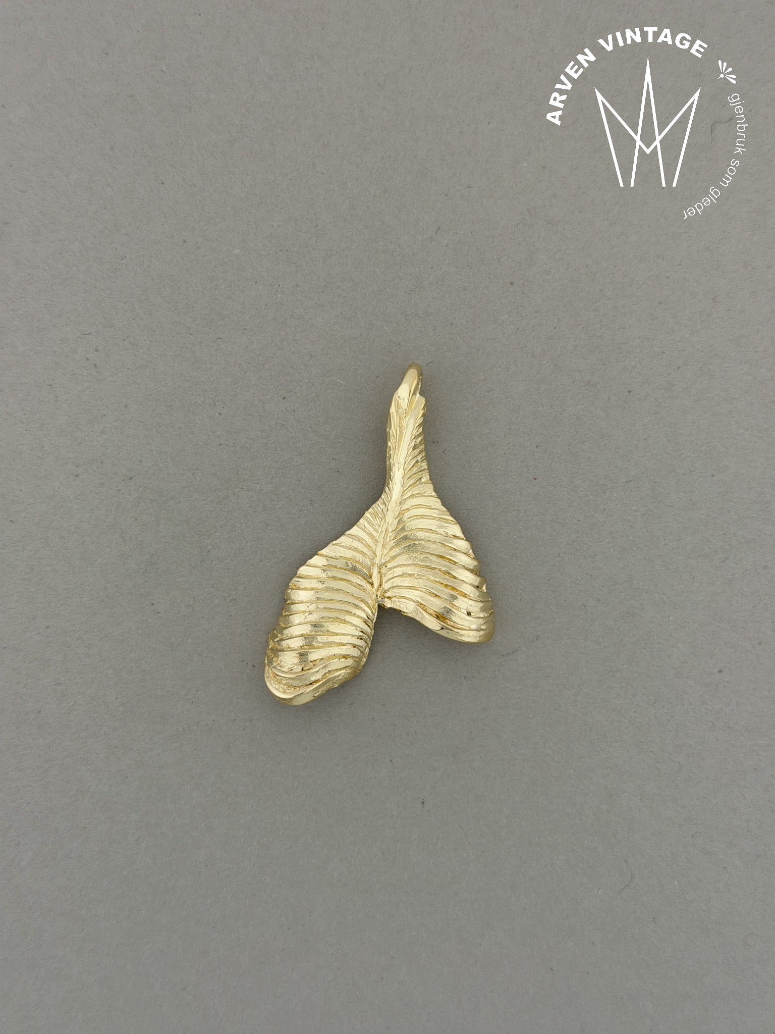 Vintage anheng gult gull
