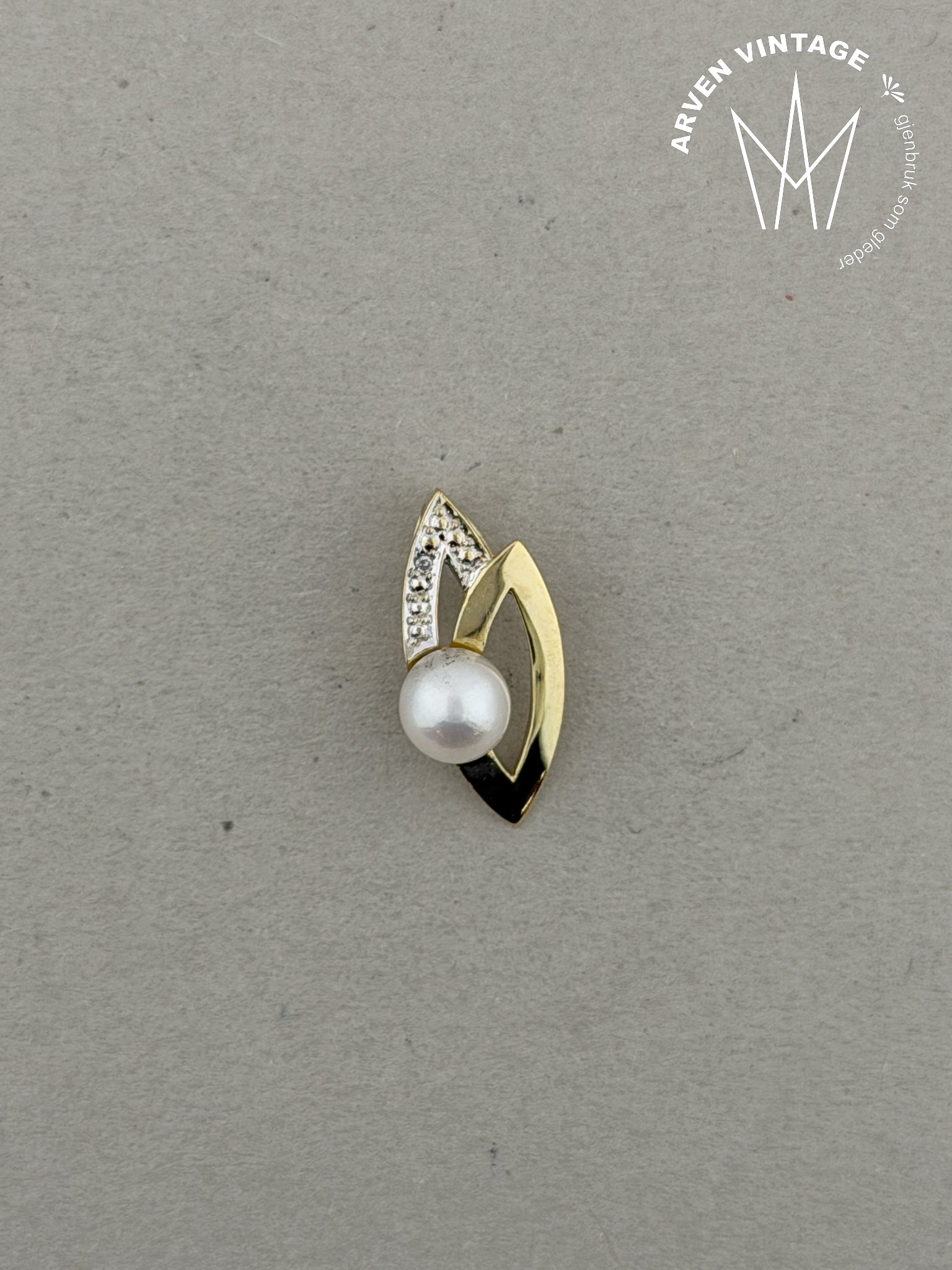 Vintage diamantanheng gult gull