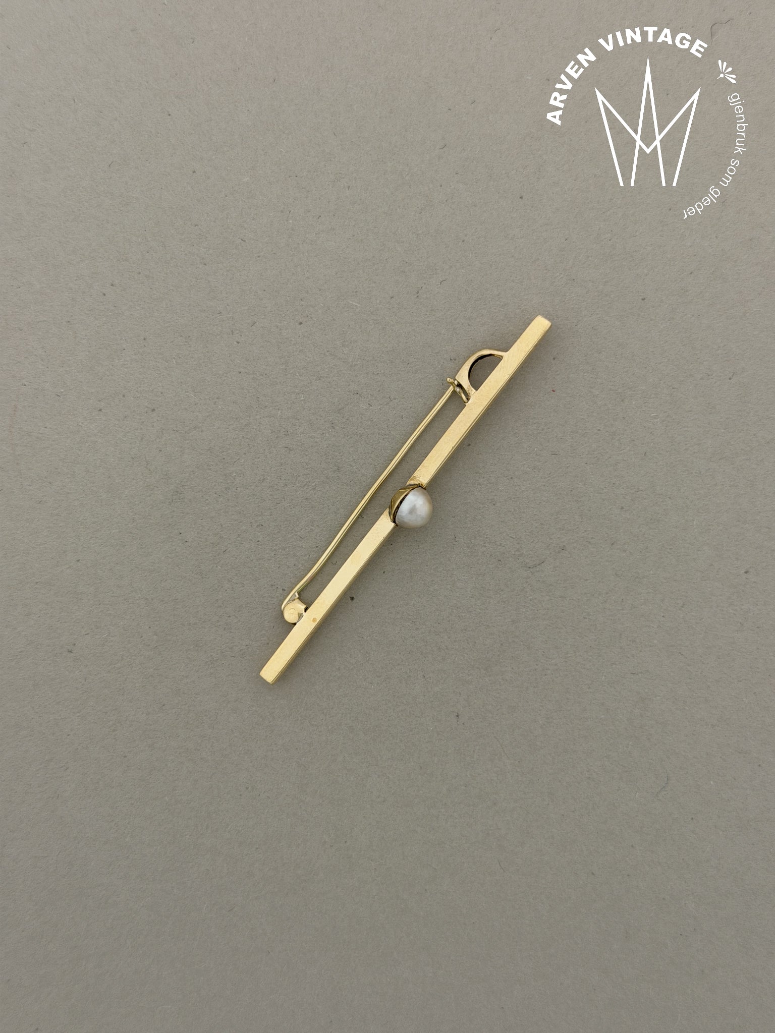 Vintage perlebrosje gult gull