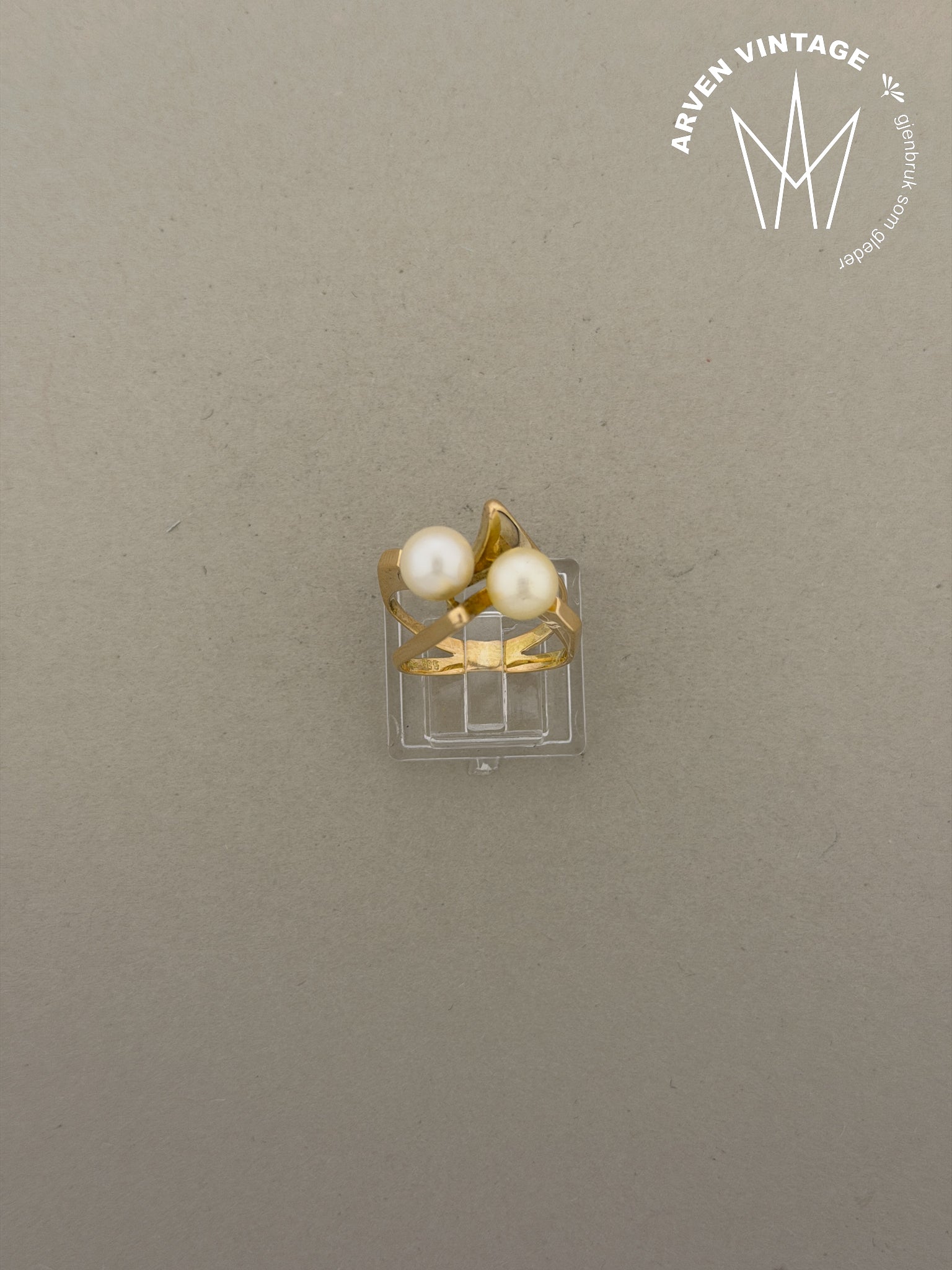 Vintage perlering gult gull str 51