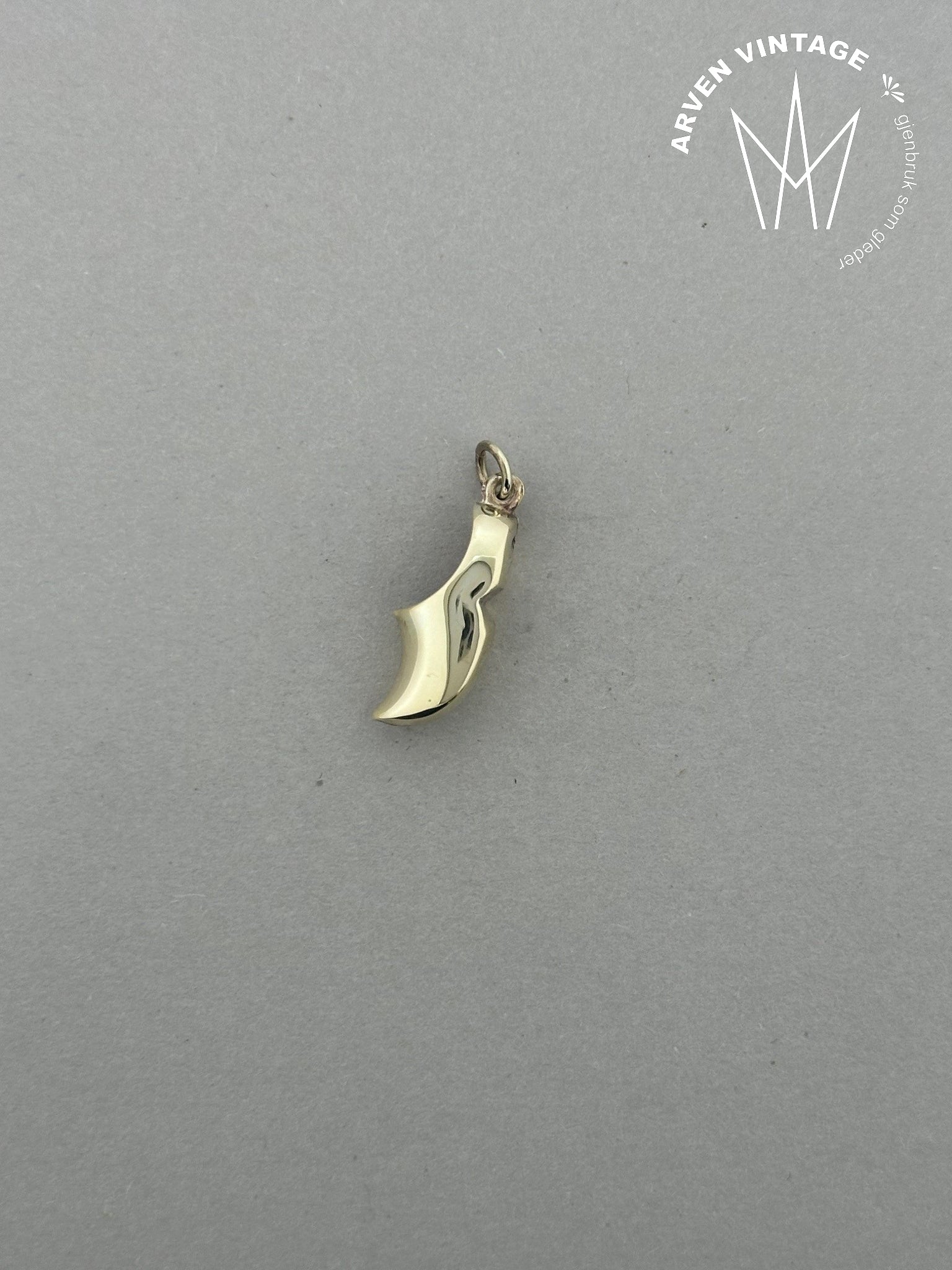 Vintage sko-anheng gult gull