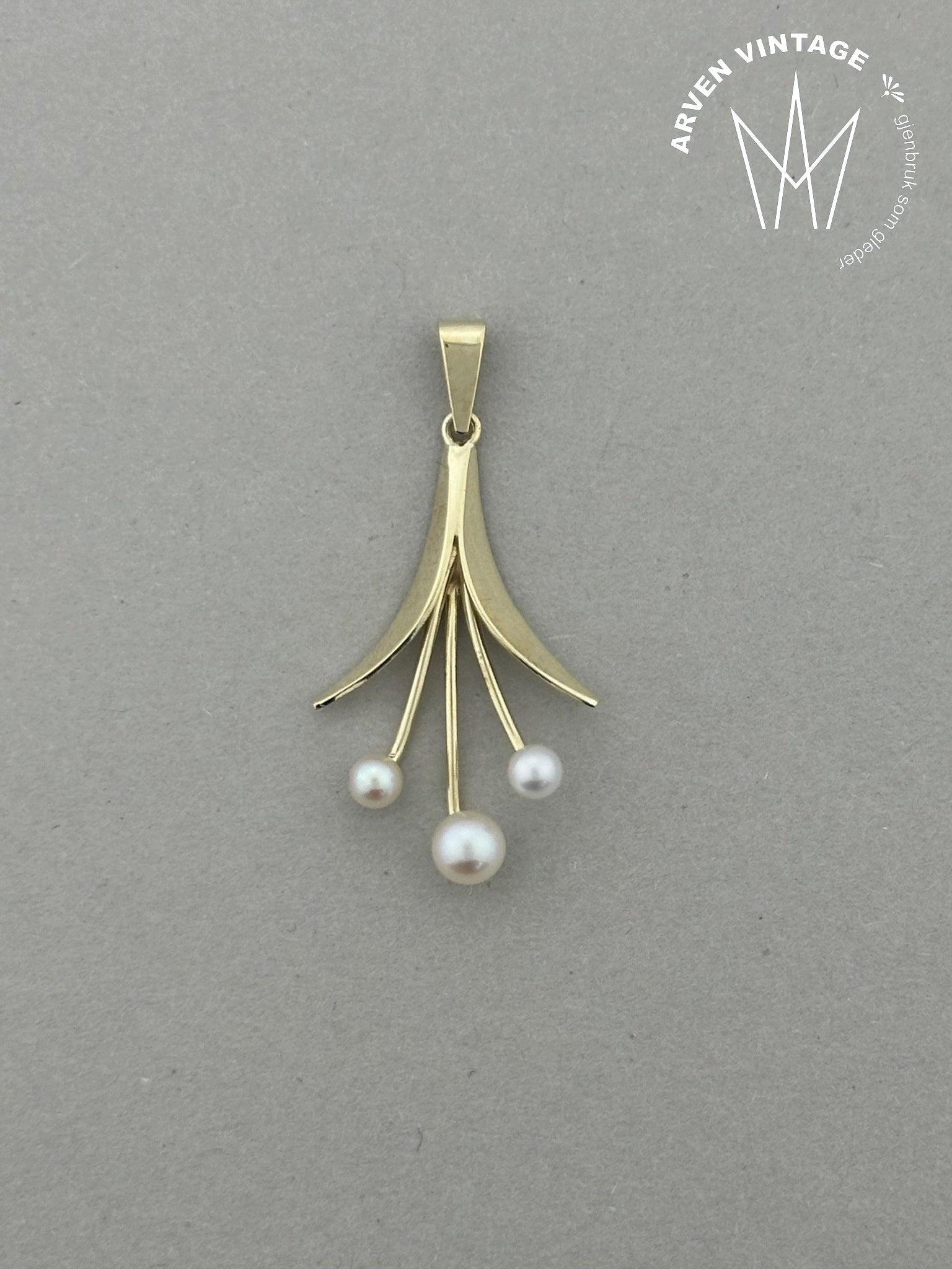 Vintage perleanheng gult gull