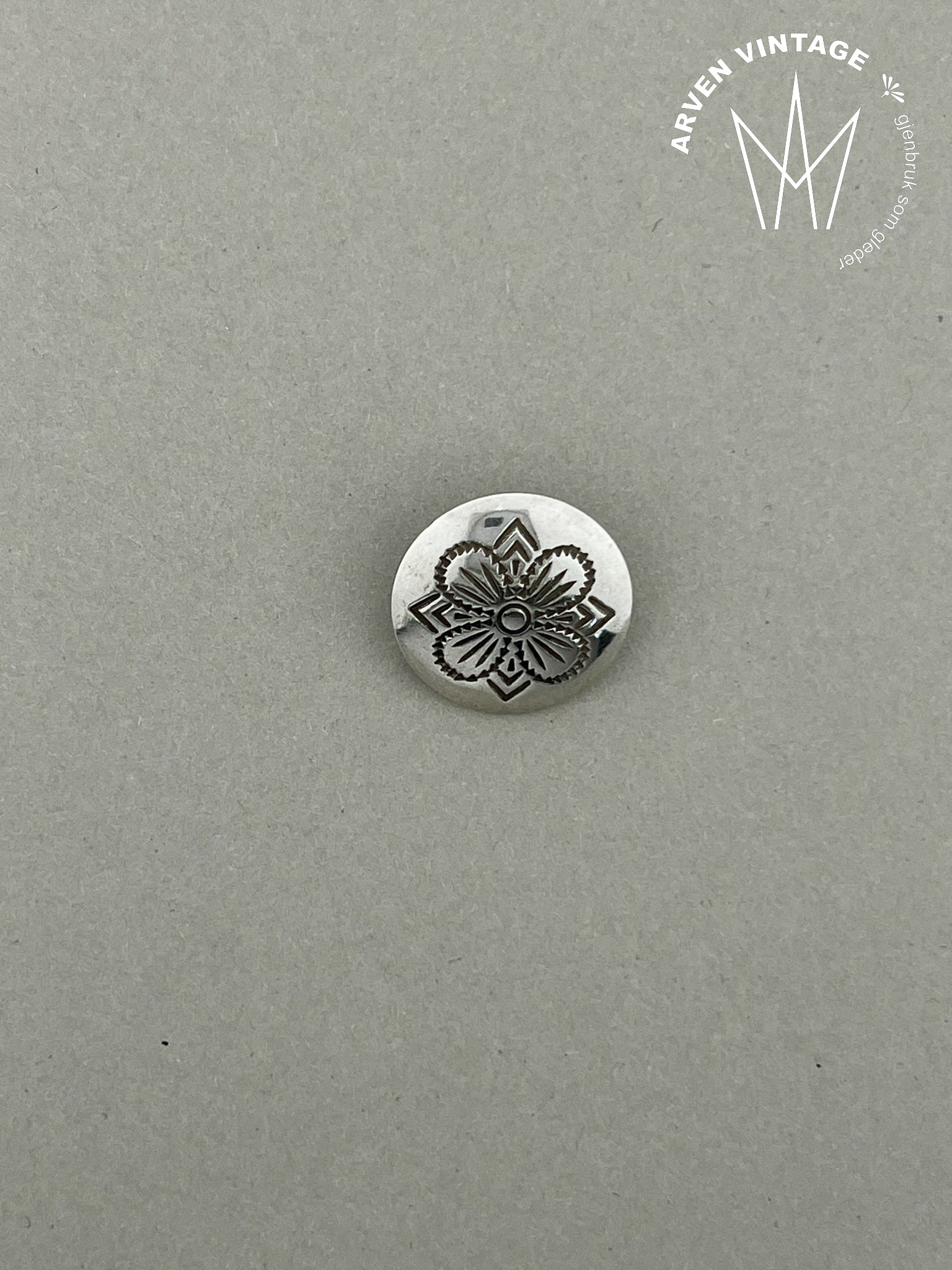 Vintage sølvknapp 19mm