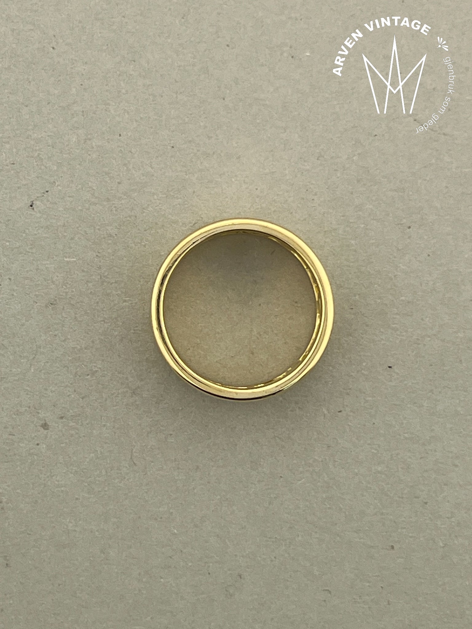 Vintage diamantring 18K gult gull str54