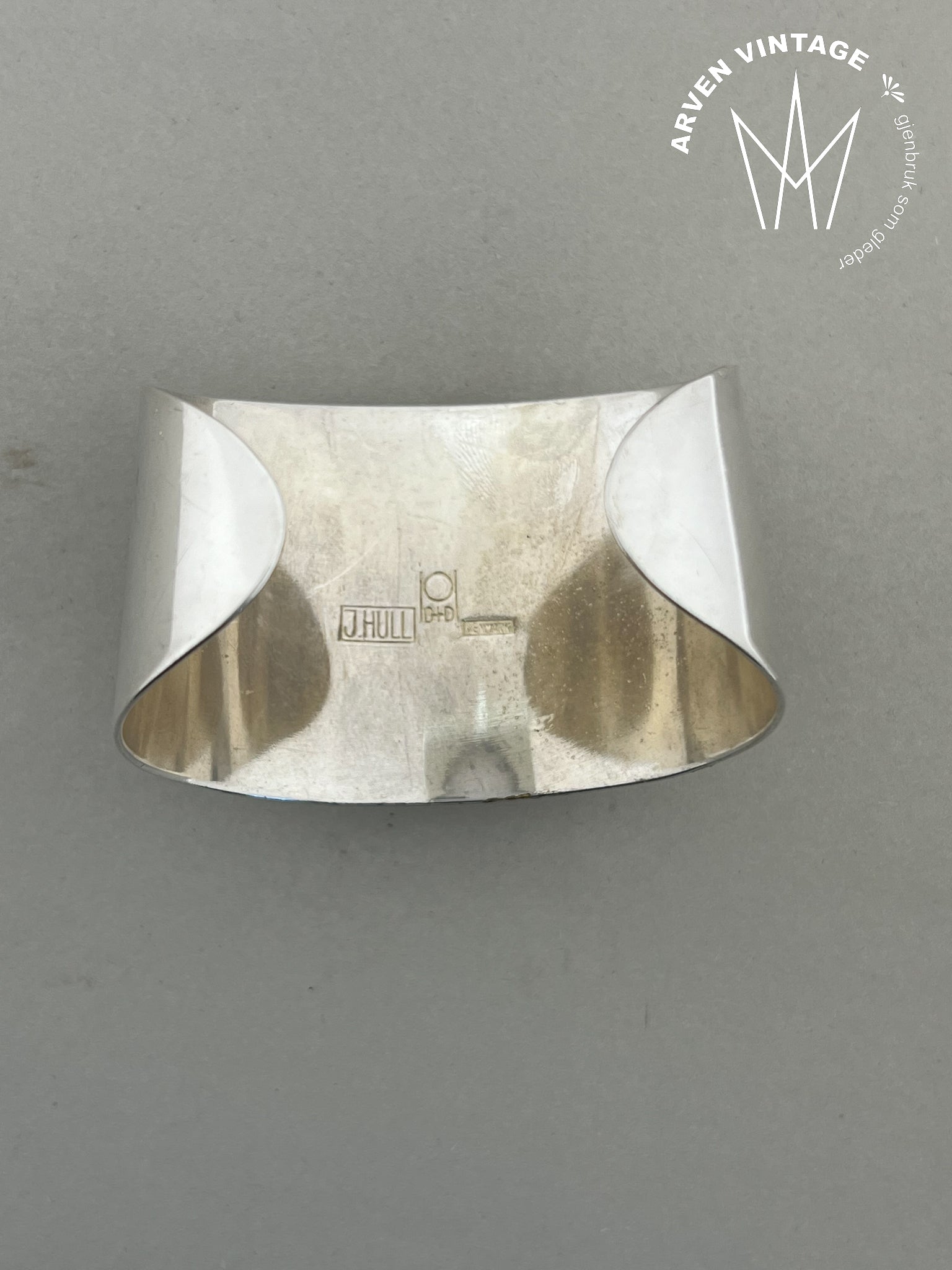 Vintage sølv armring med svarte stener