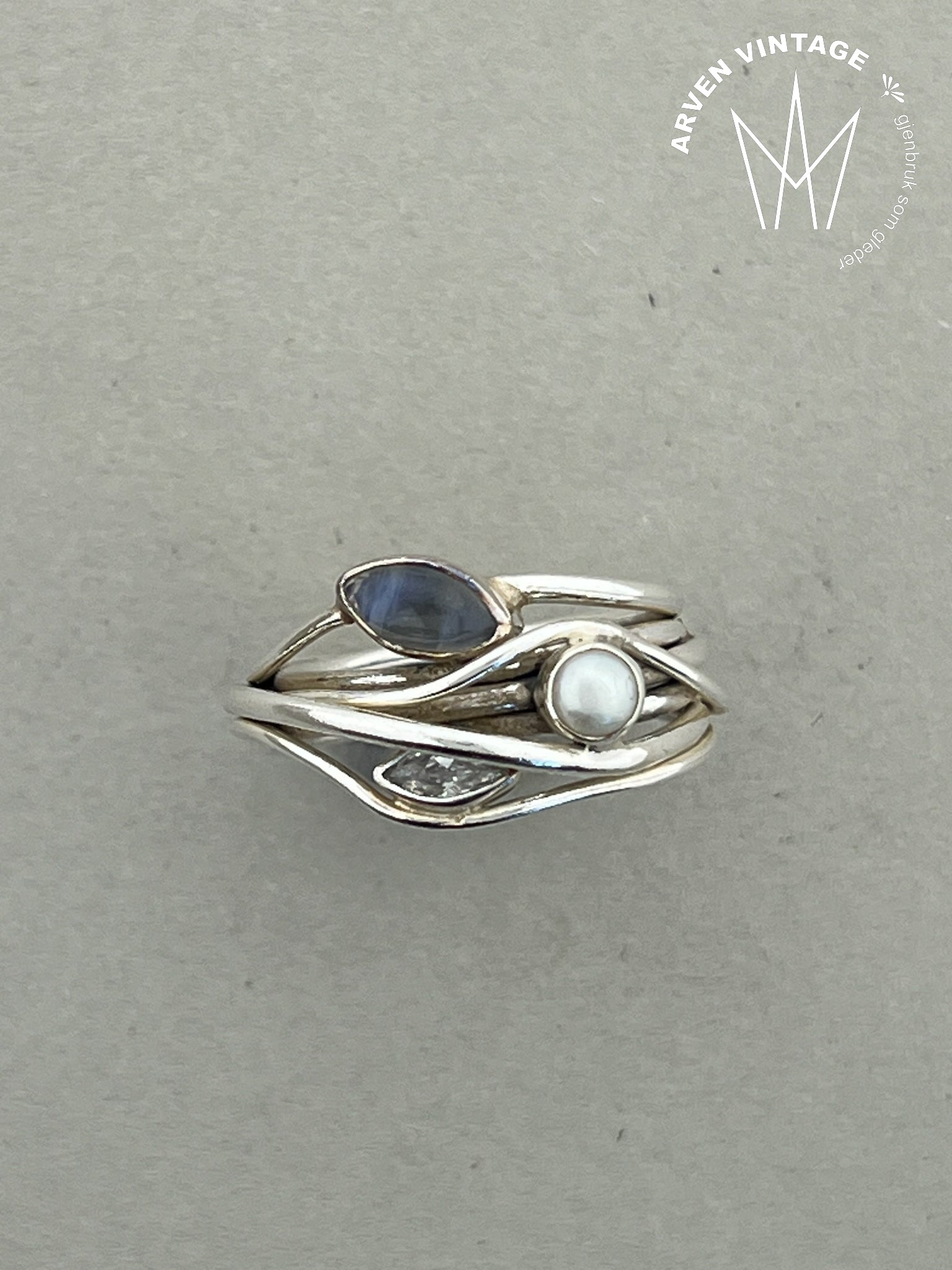 Vintage sølvring med stener str55