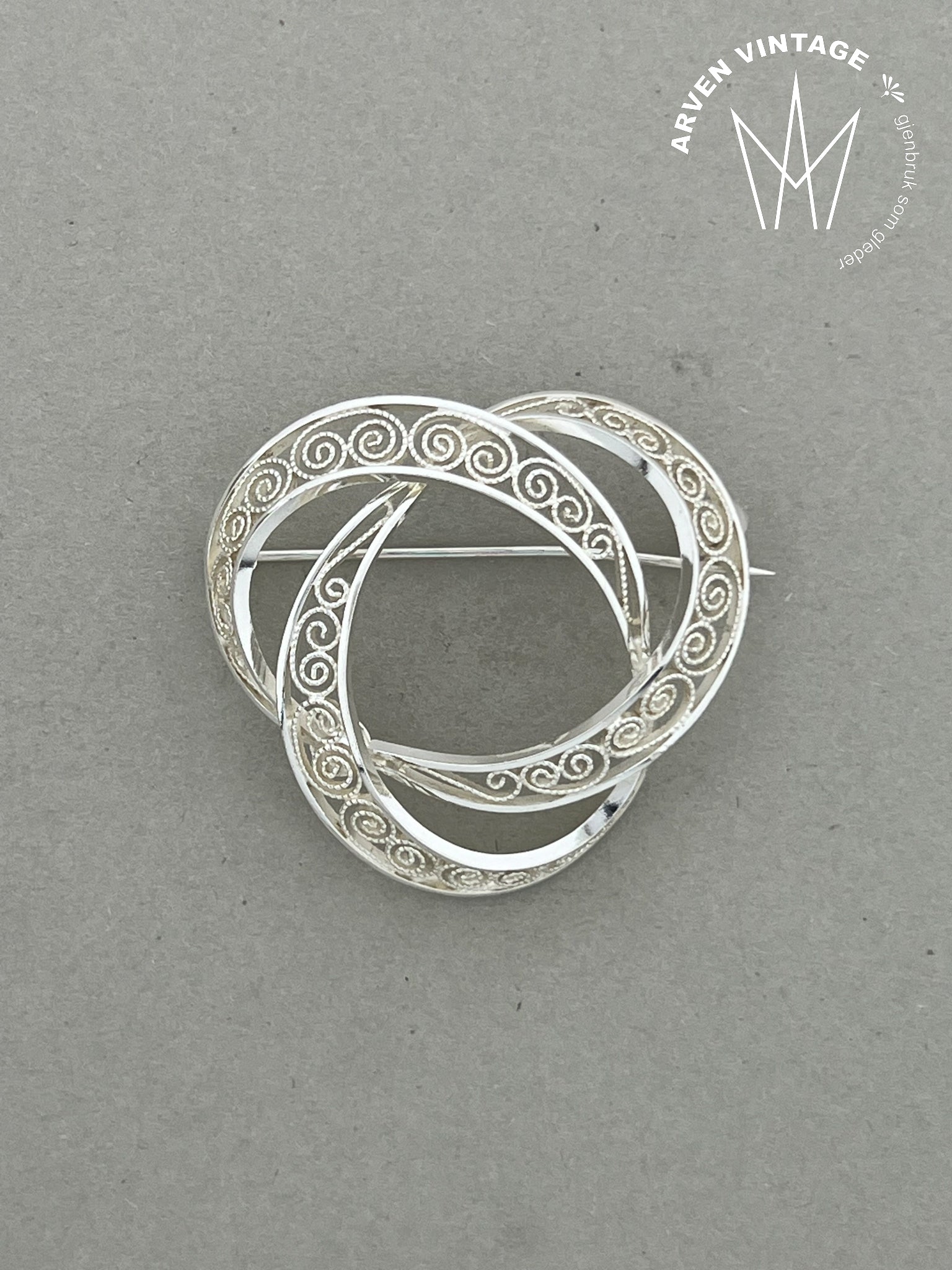 Vintage sølv filigranbrosje