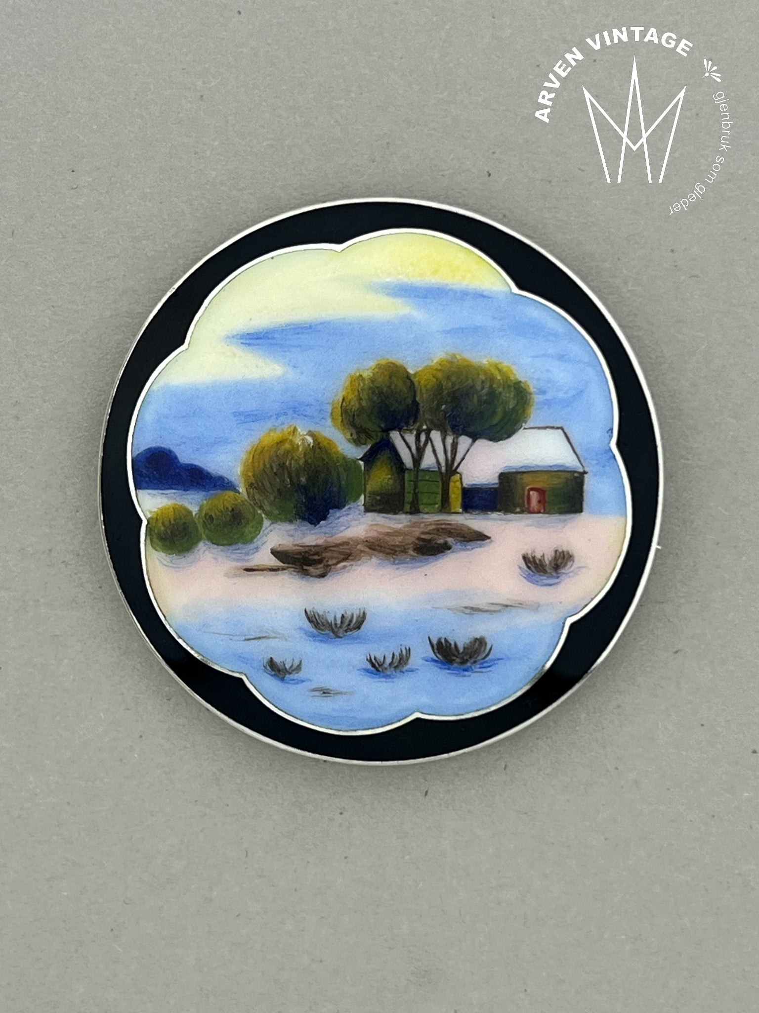 Vintage sølv emaljebrosje