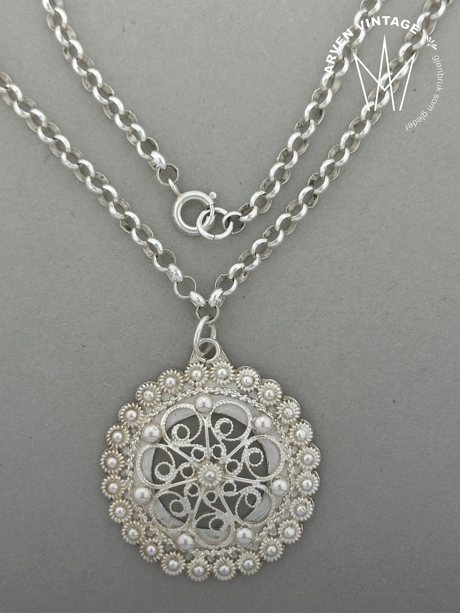 Vintage sølv filigrananheng