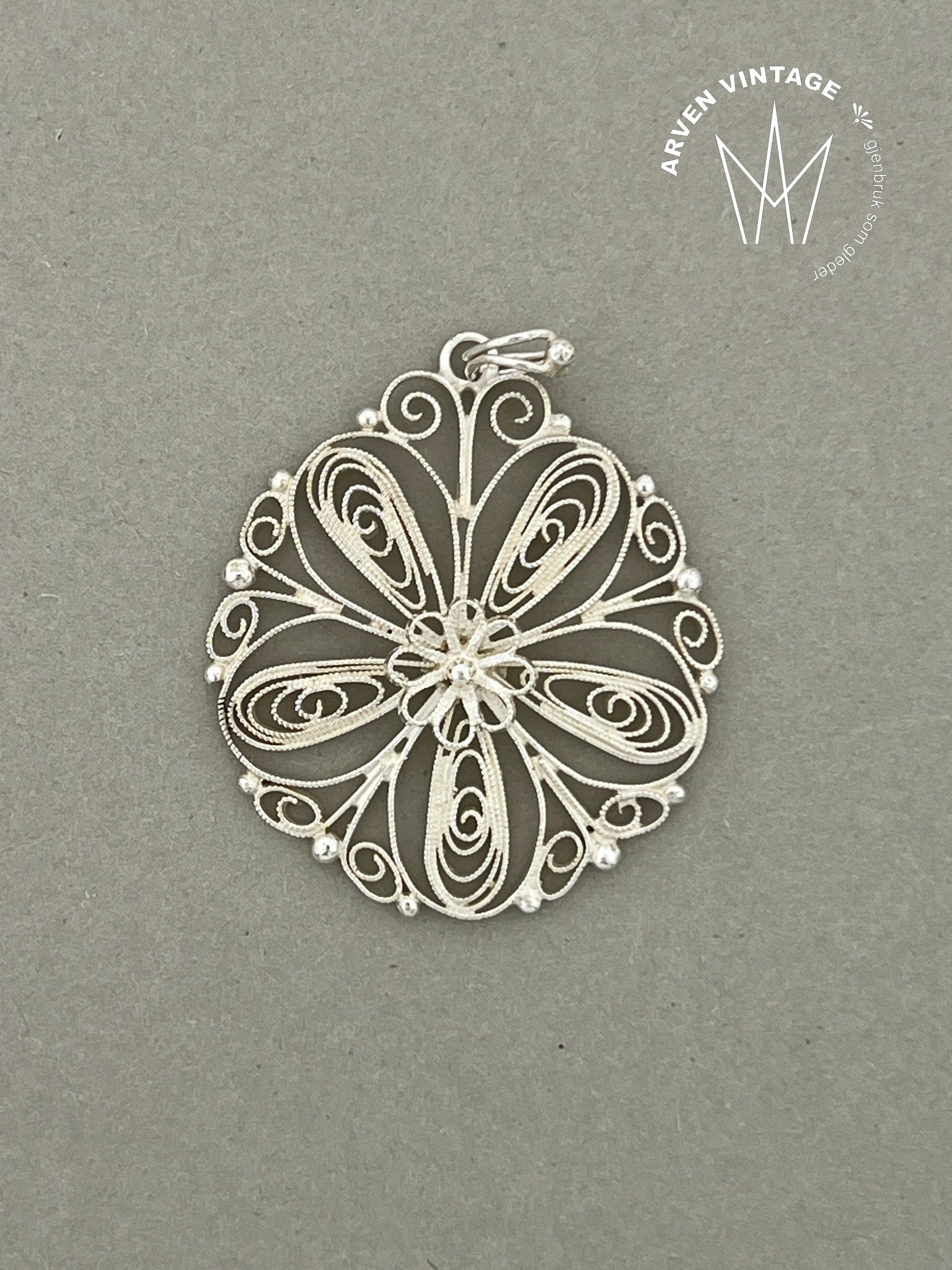 Vintage sølv filigran anheng