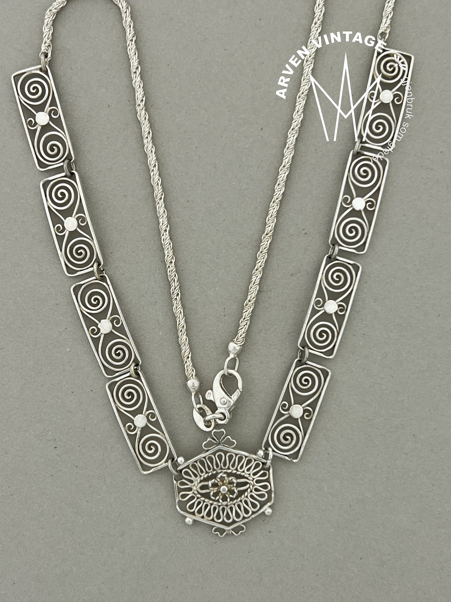 Vintage sølv halssmykke 42cm