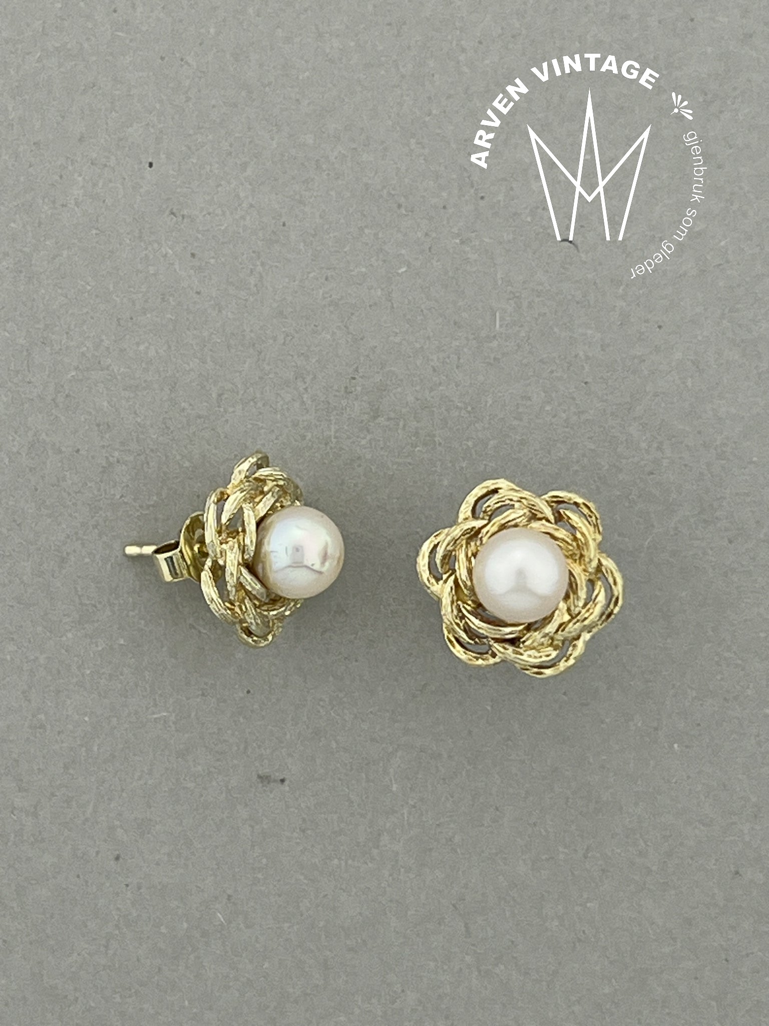 Vintage perleørepynt gult gull