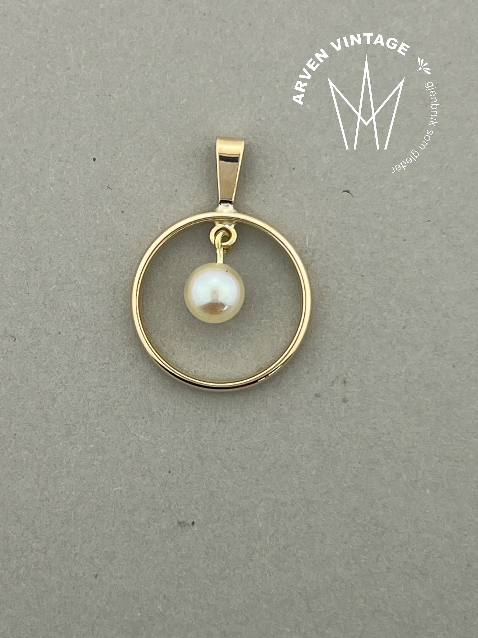 Vintage perleanheng gult gull