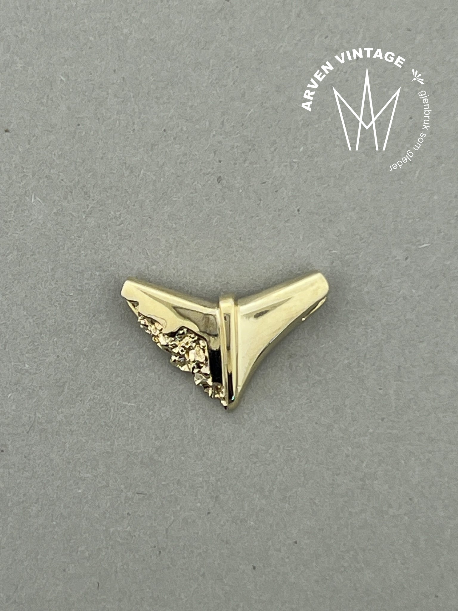 Vintage anheng gult gull