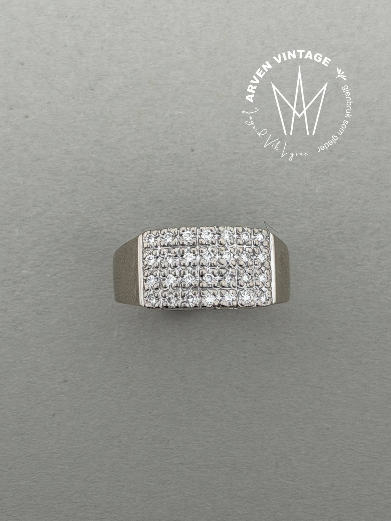 Vintage diamantring hvitt gull str 57