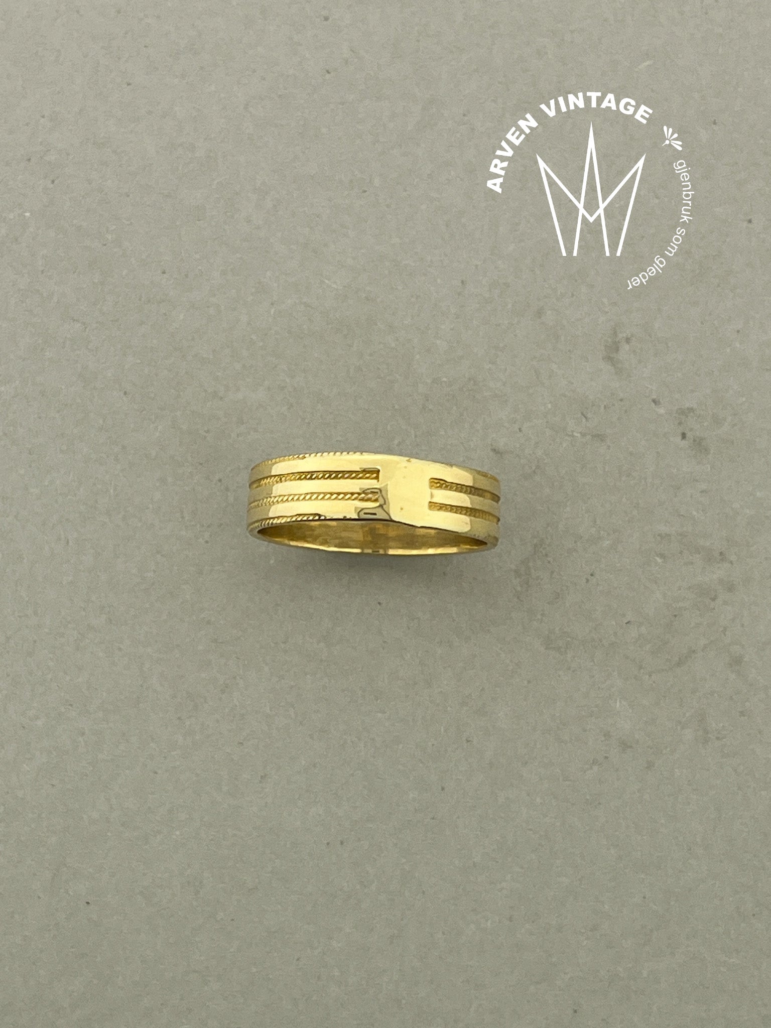 Vintage ring 18K gult gull str 55