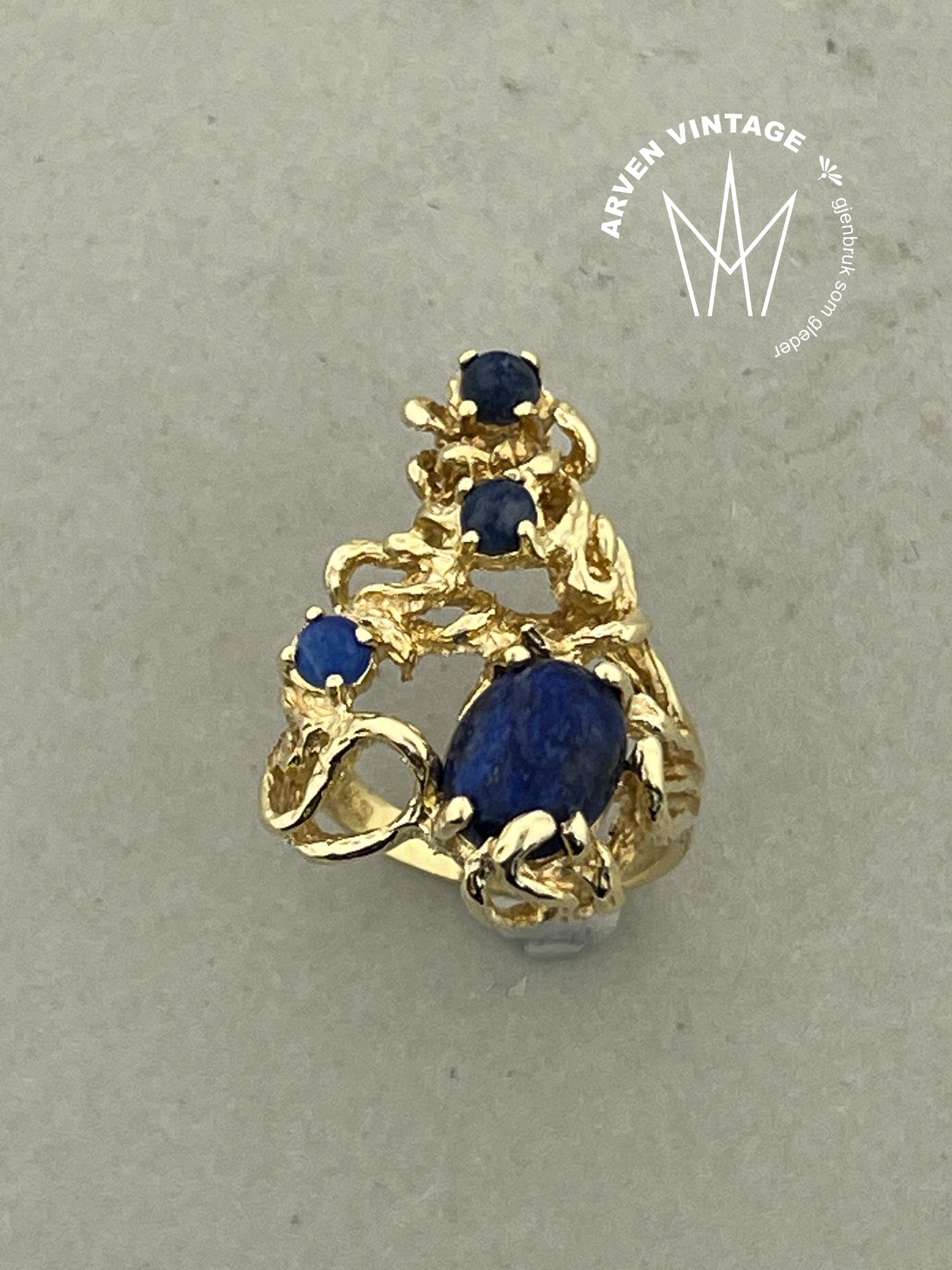 Vintage ring gult gull str53 med blå stener