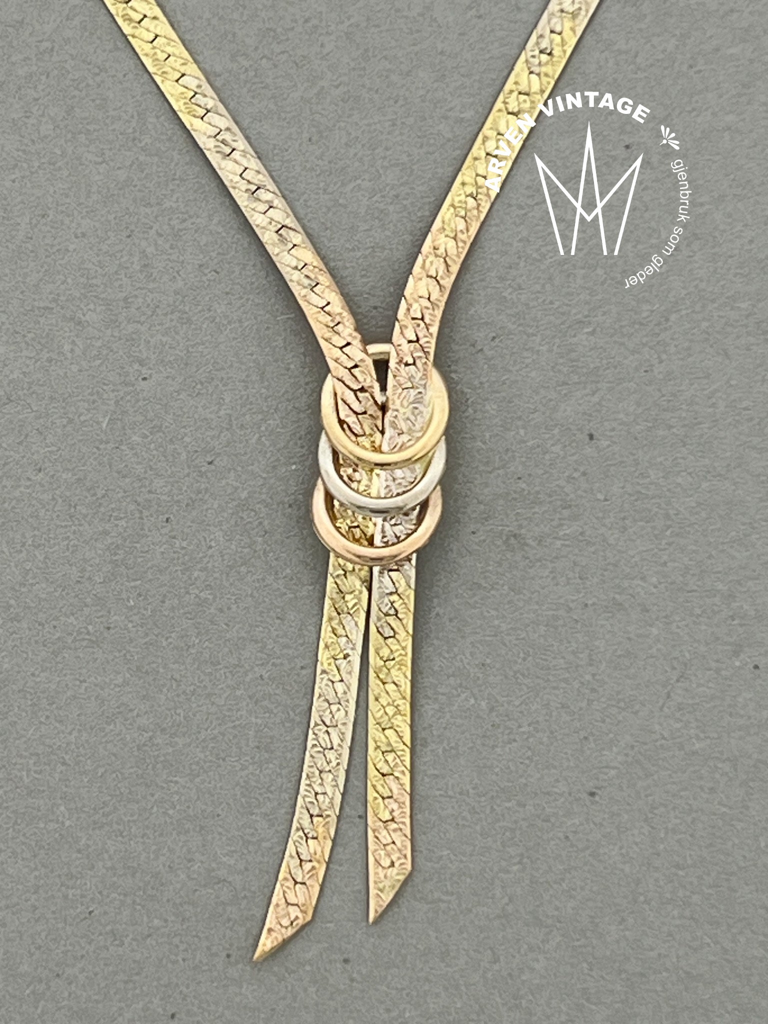 Vintage halssmykke 18K gult gull