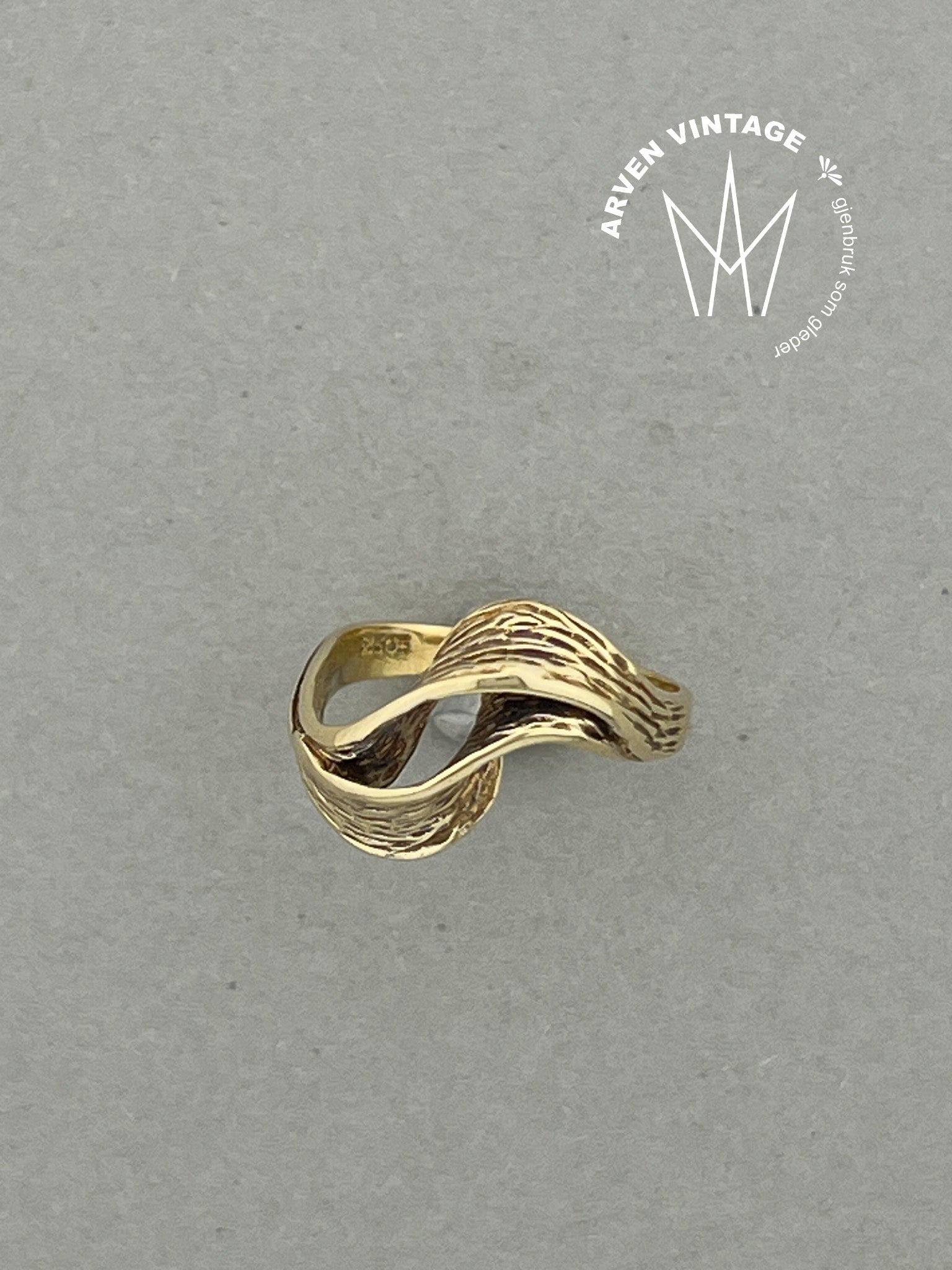 Vintage ring gult gull str 49