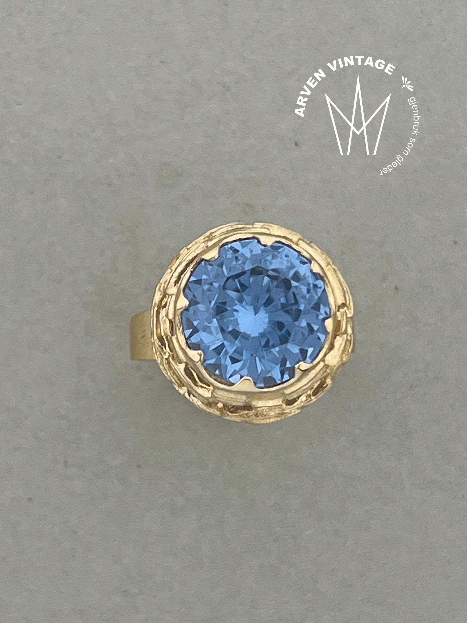 Vintage ring gult gull str 55 blå sten