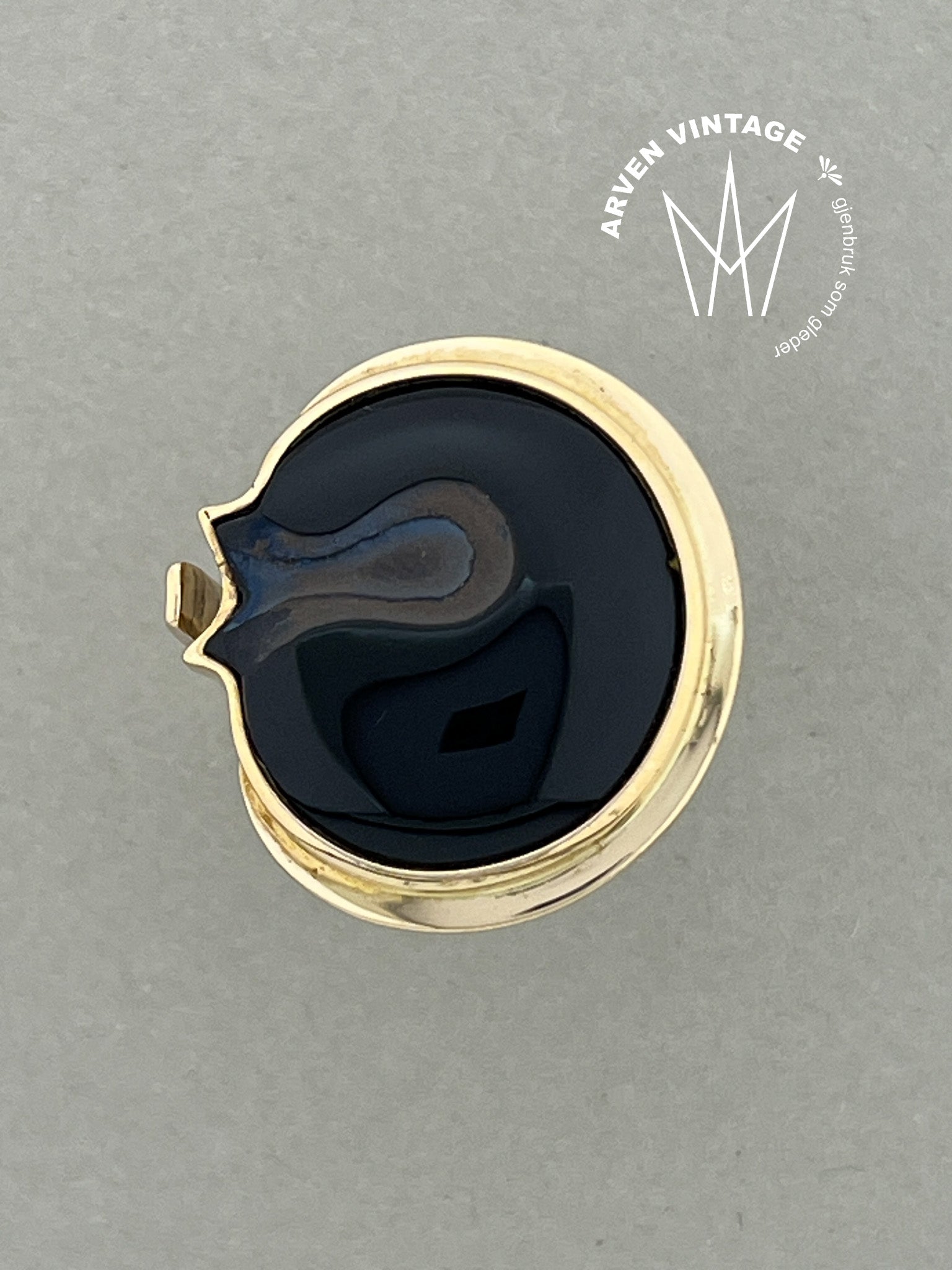 Vintage ring gult gull str57 svart sten