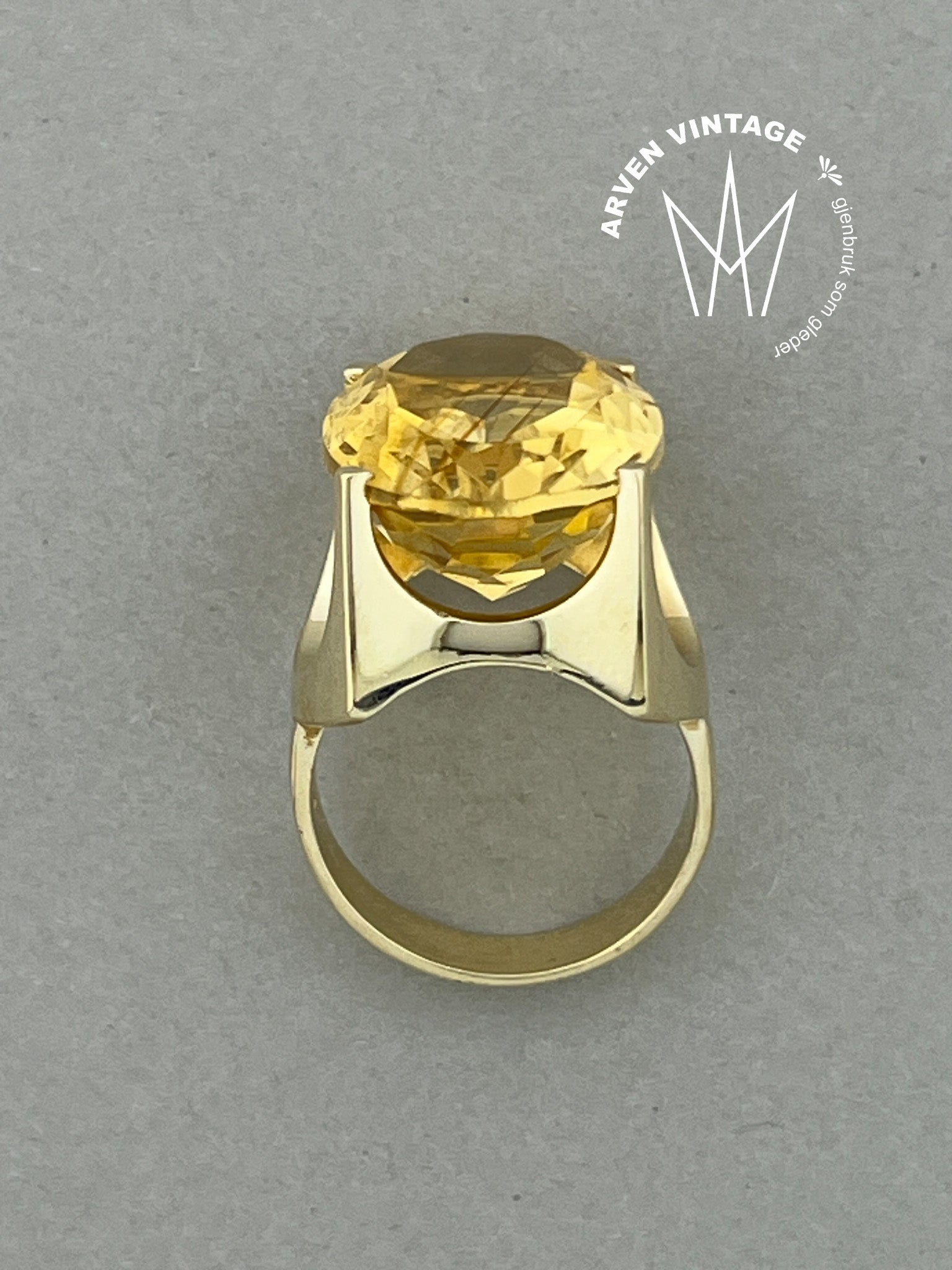 Vintage ring gult gull str54 gylden sten