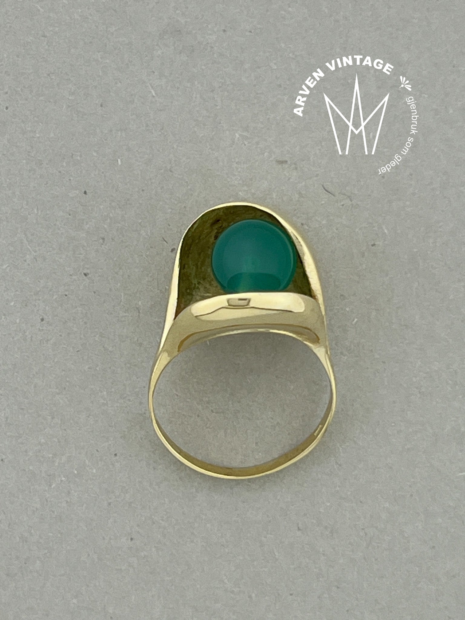 Vintage ring gult gull str51 grønn sten