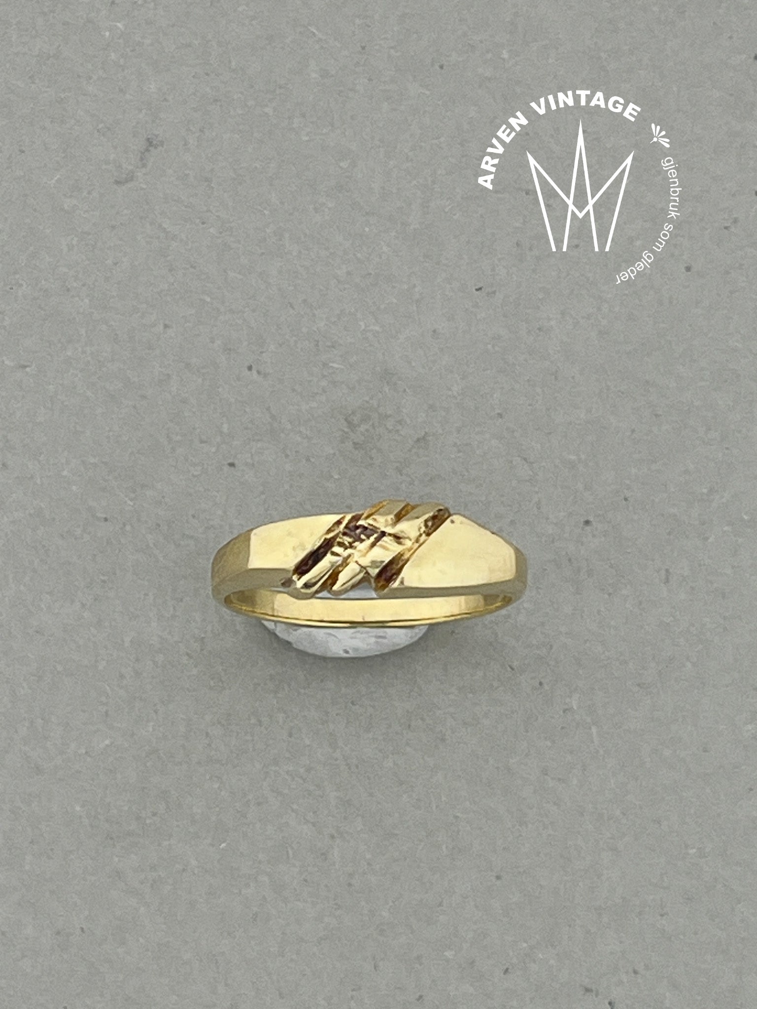 Vintage ring gult gull str48