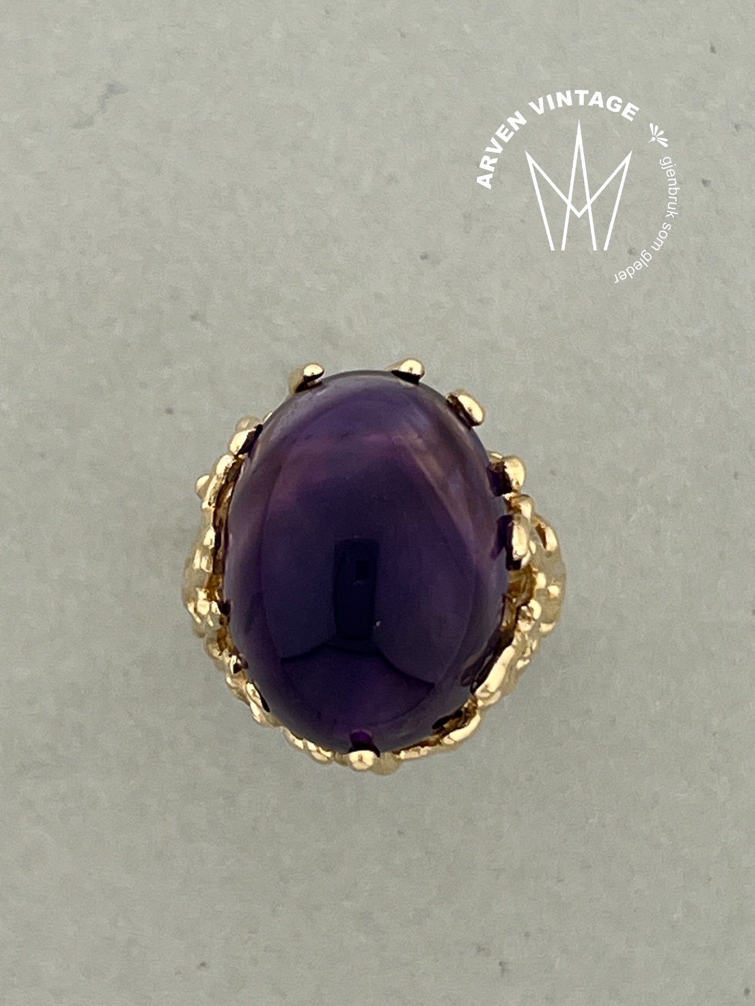 Vintage ring gult gull str56 lilla sten